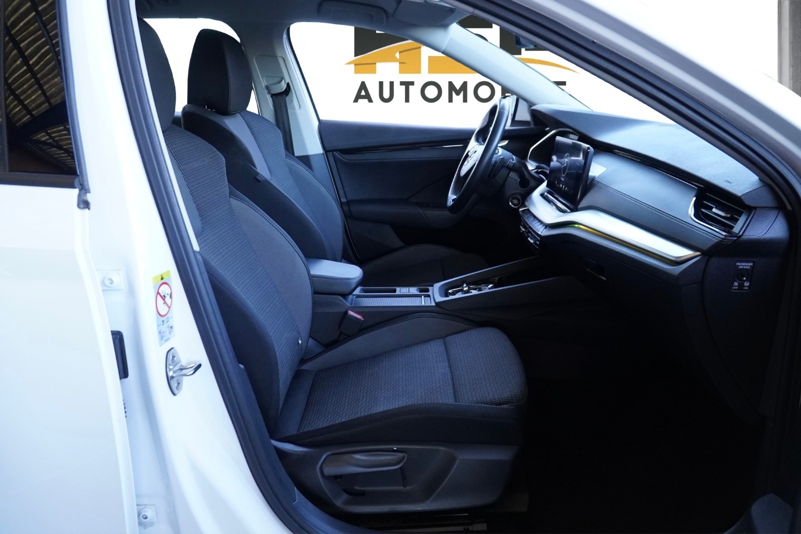 SKODA Octavia Combi 1.0 TSI mHEV DSG Ambition *CH Fahrzeug*-image-11