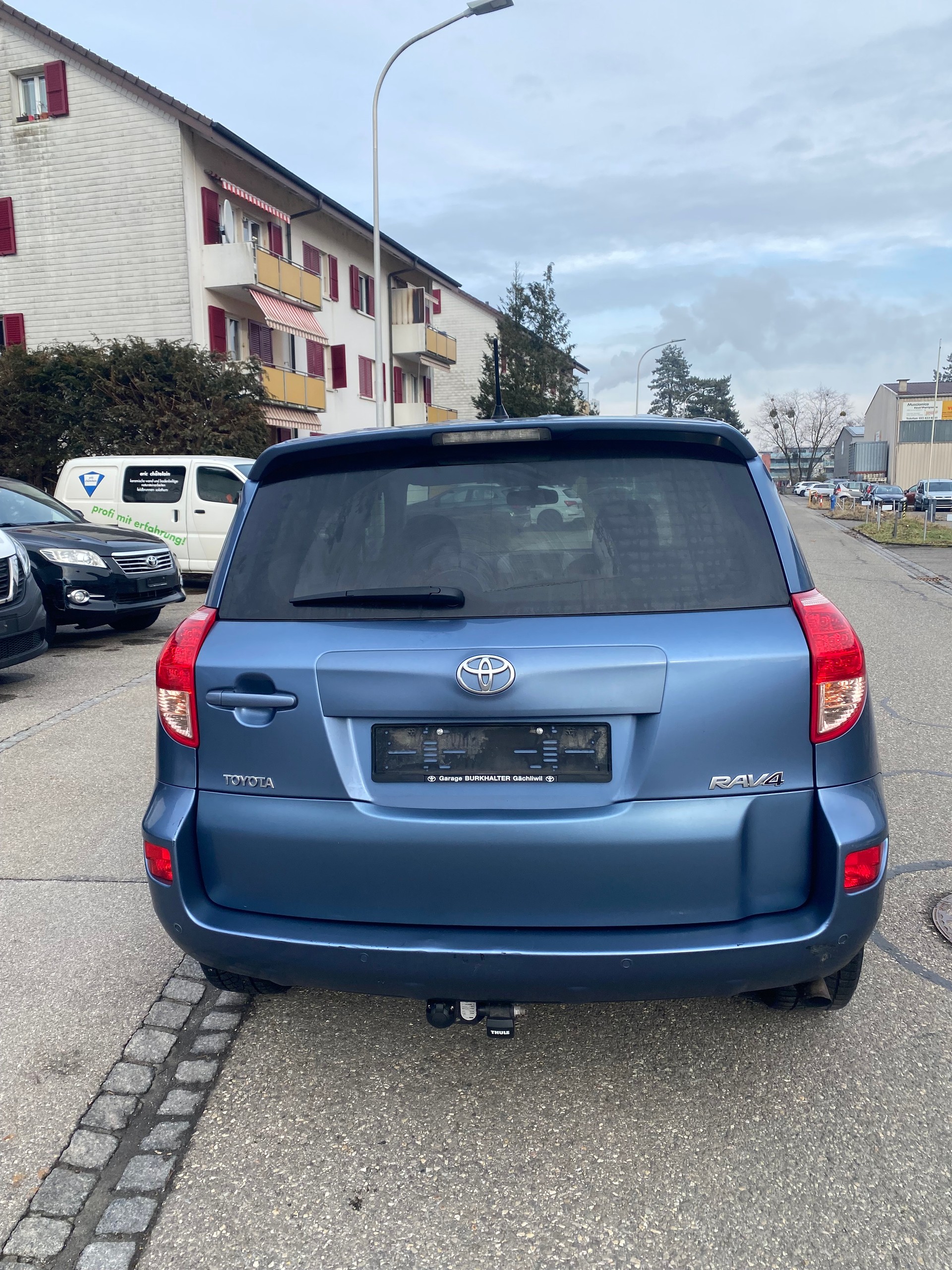 TOYOTA RAV-4 2.0 16V Linea Luna-image-2