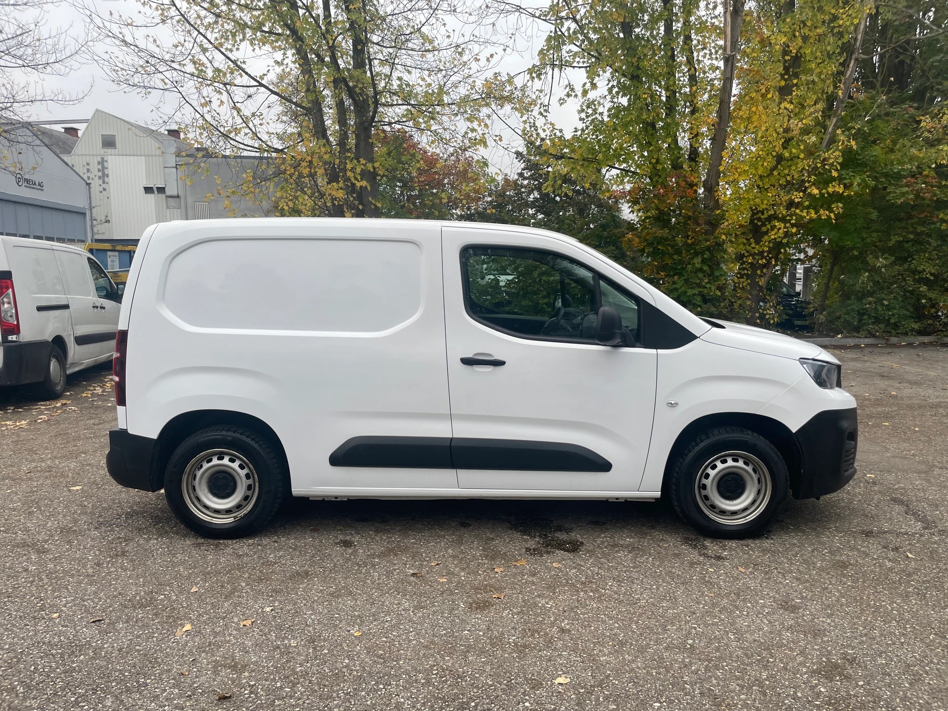 PEUGEOT Partner 1.6 Blue HDi Access 650kg ** 02x Sitze ** Klimaanlage ** Nutzlast 470Kg ** Frisch Ab MFK-image-8