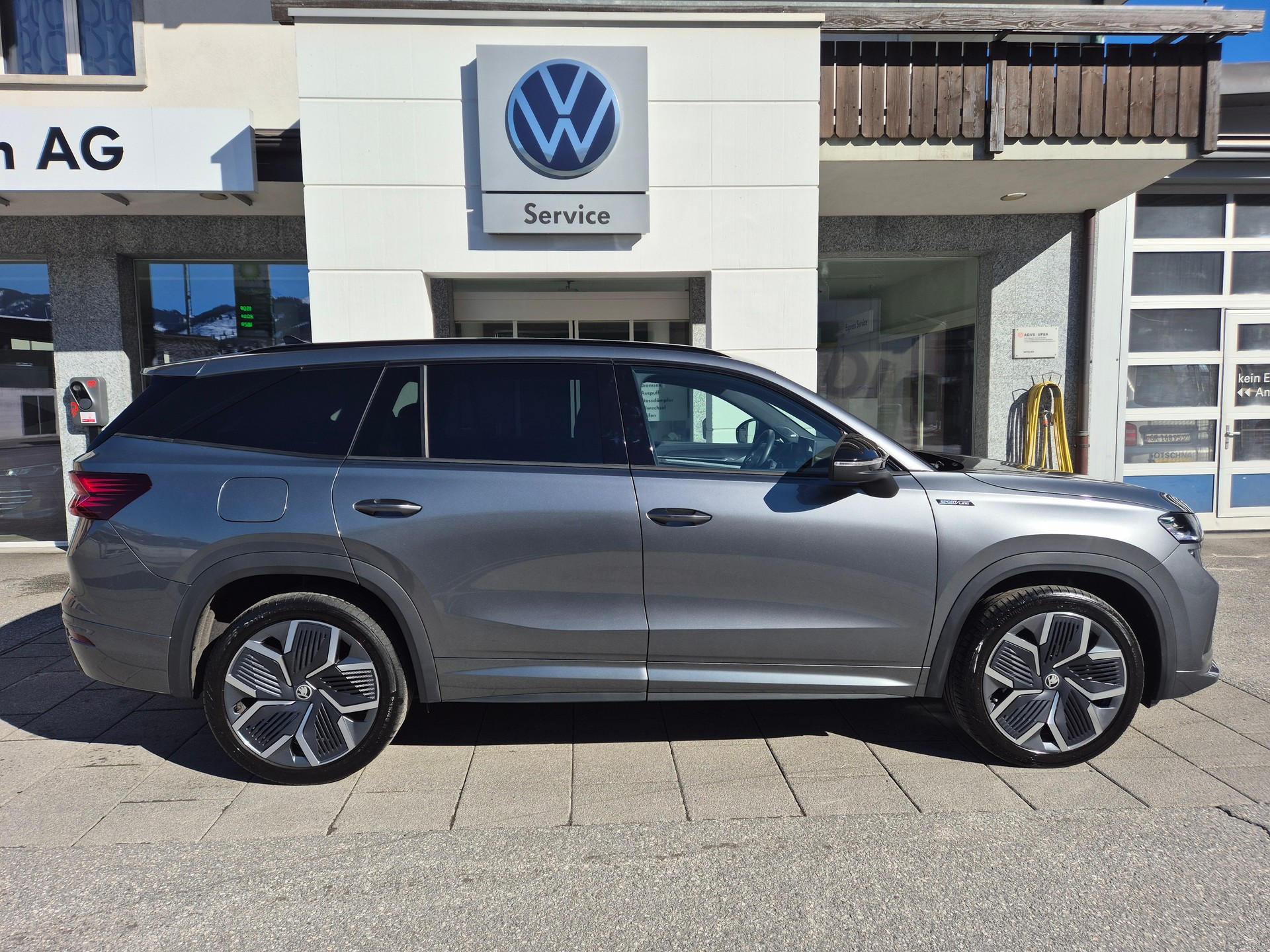 SKODA Kodiaq 2.0 TDI Sportline 4x4-image-3