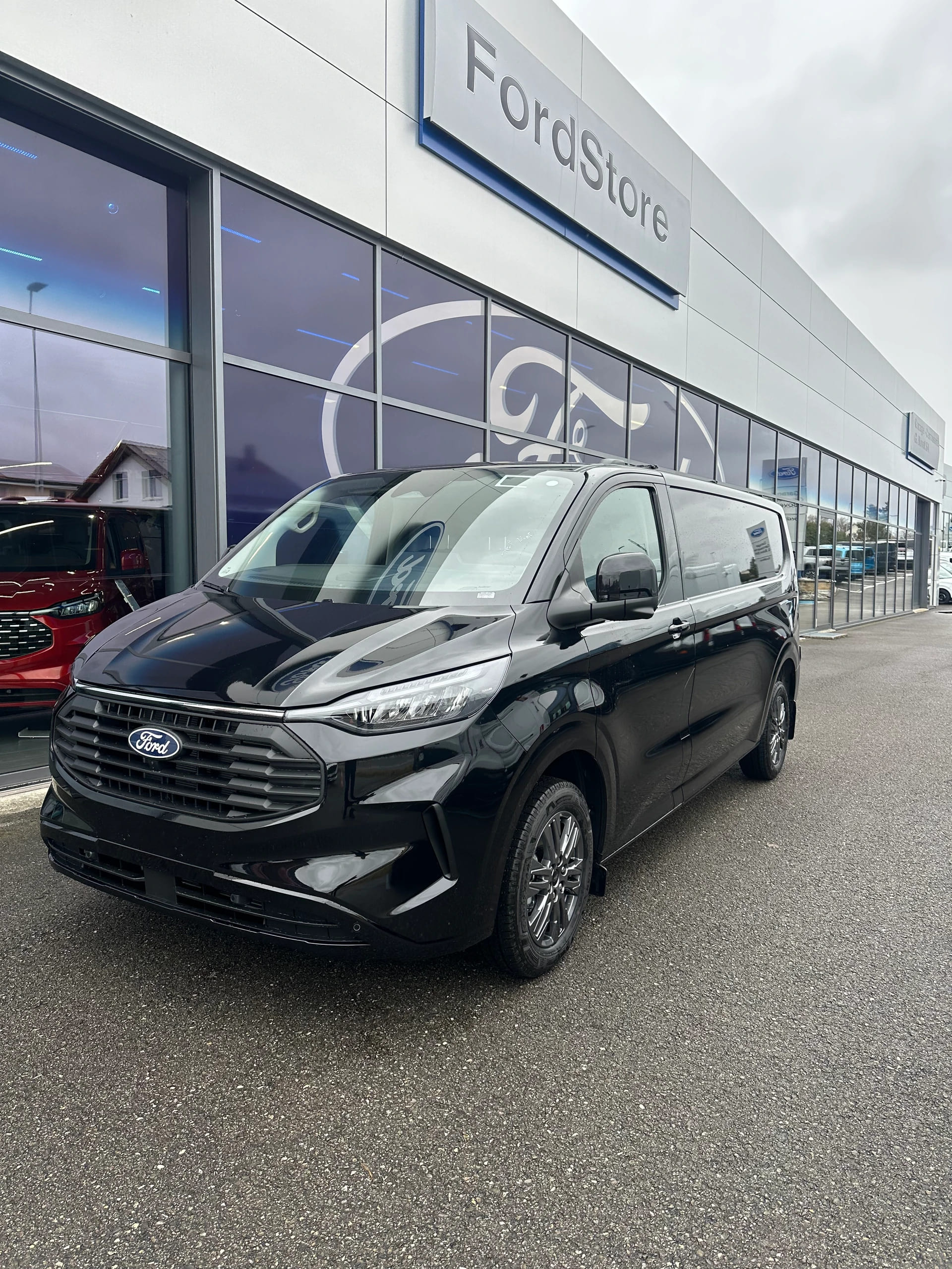 FORD Transit Custom Van 320 L2 2.0 EcoBl Limited/170CV/Aut.-image-1