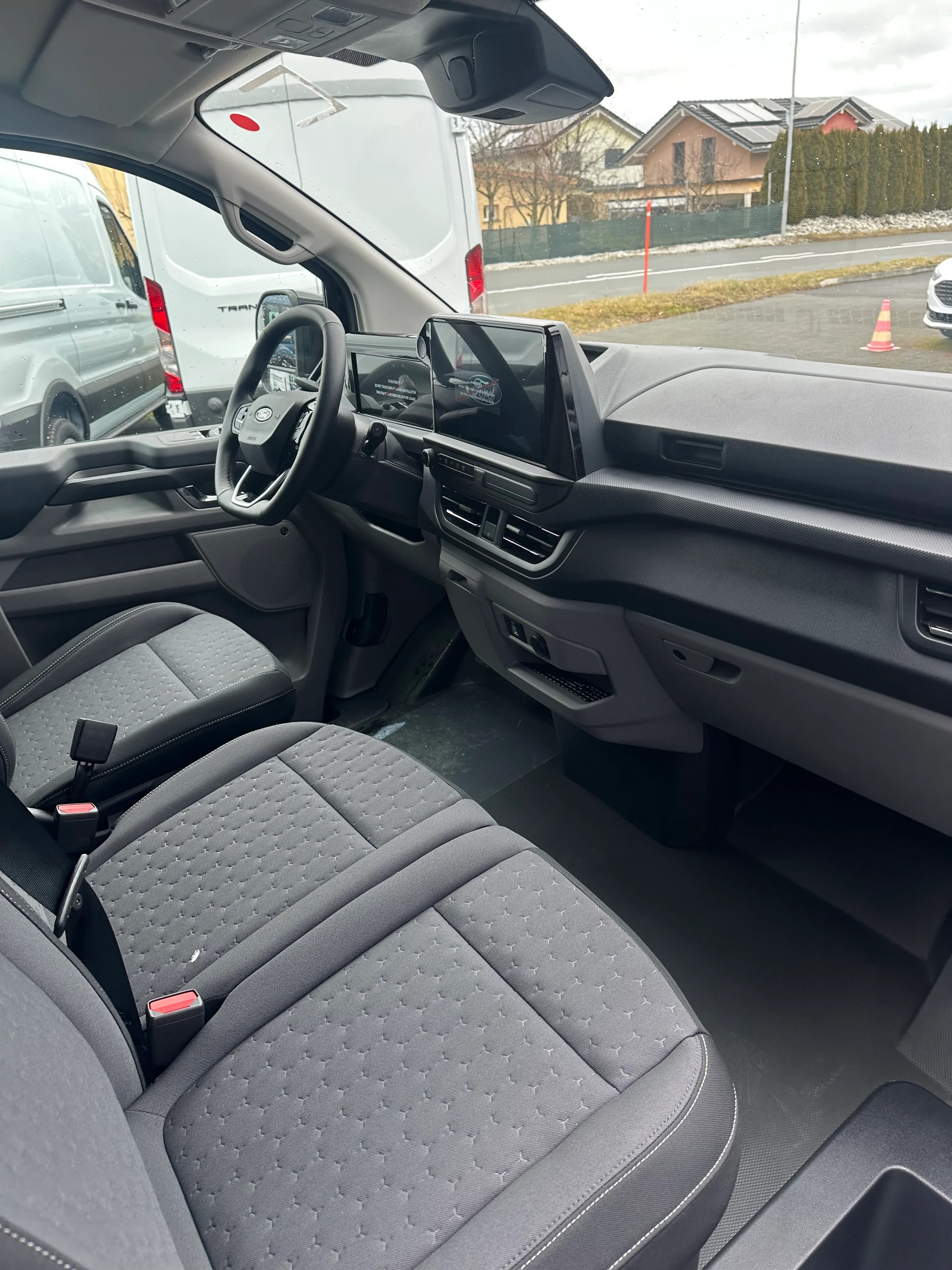 FORD Transit Custom Van 320 L2 2.0 EcoBl Limited/170CV/Aut.-image-11