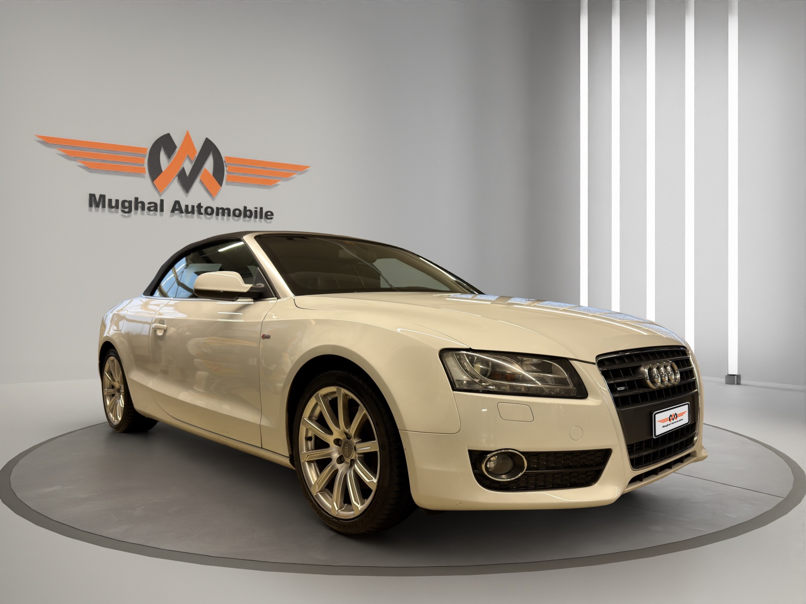 AUDI A5 Cabriolet 2.0 TFSI quattro S-tronic-image-2