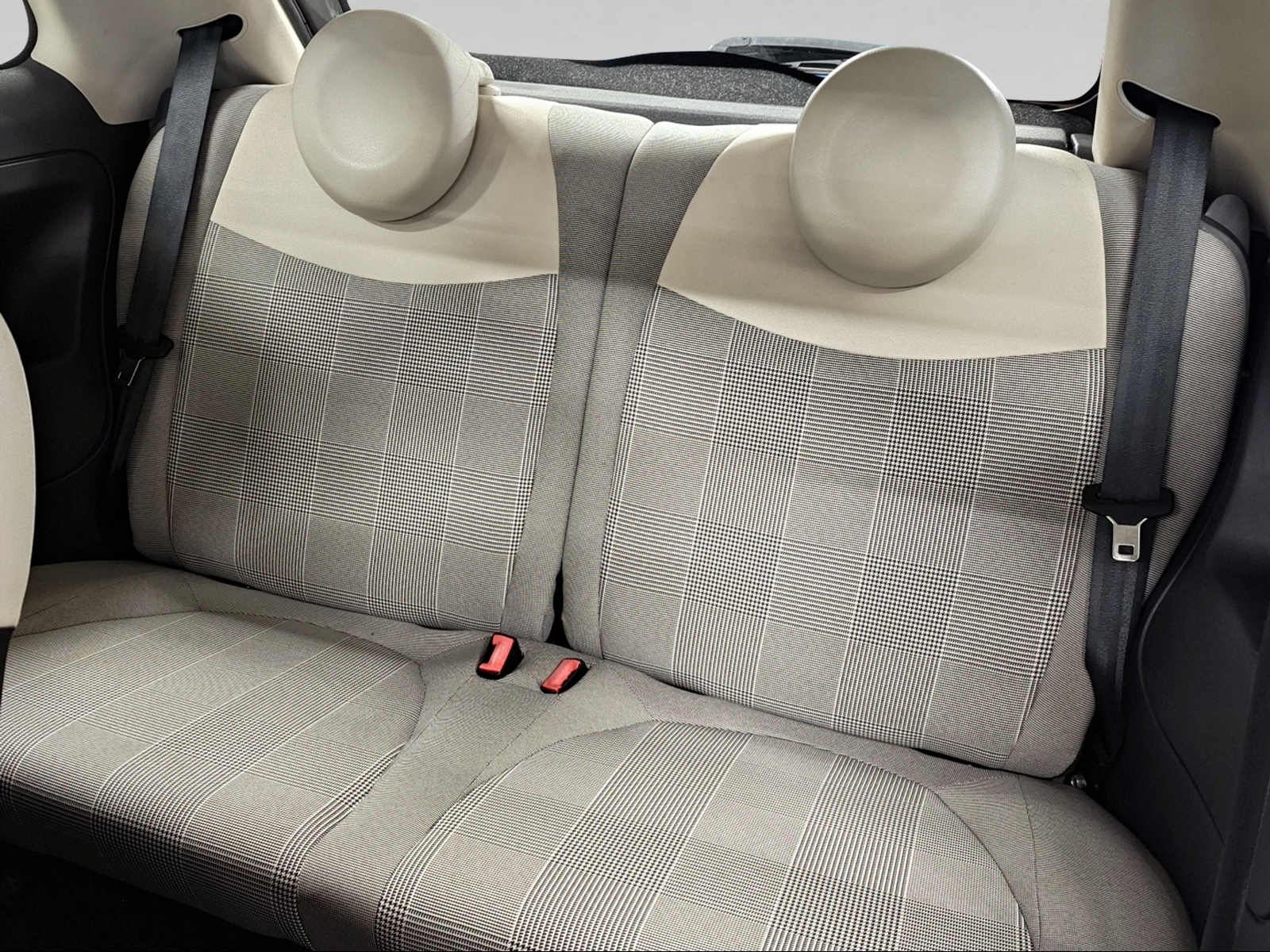 FIAT 500 1.2 Lounge-image-8