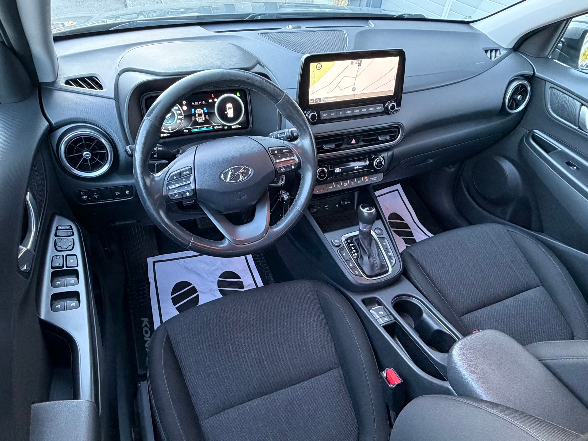 HYUNDAI 1.6 CRDI 4WD 136PS-image-7
