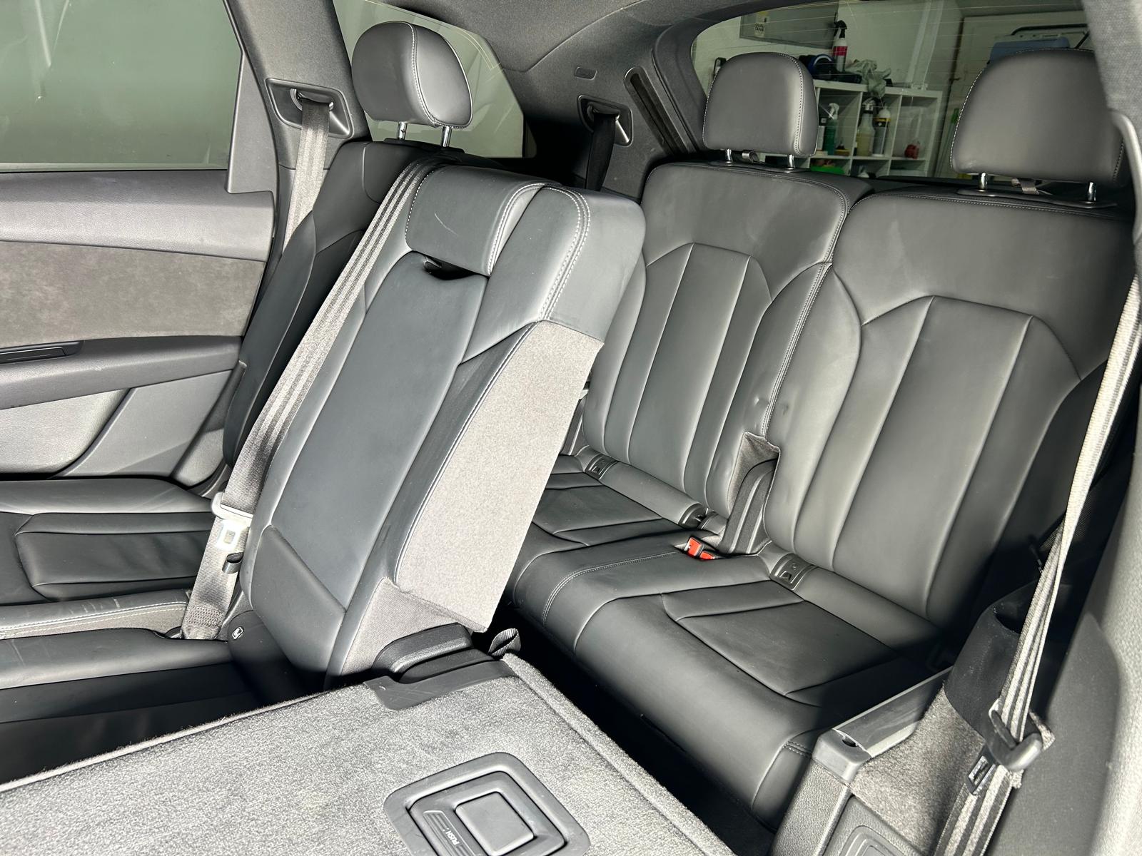 AUDI Q7 3.0 50 TDI quattro T-Tronic 7 Plätzerb-image-9