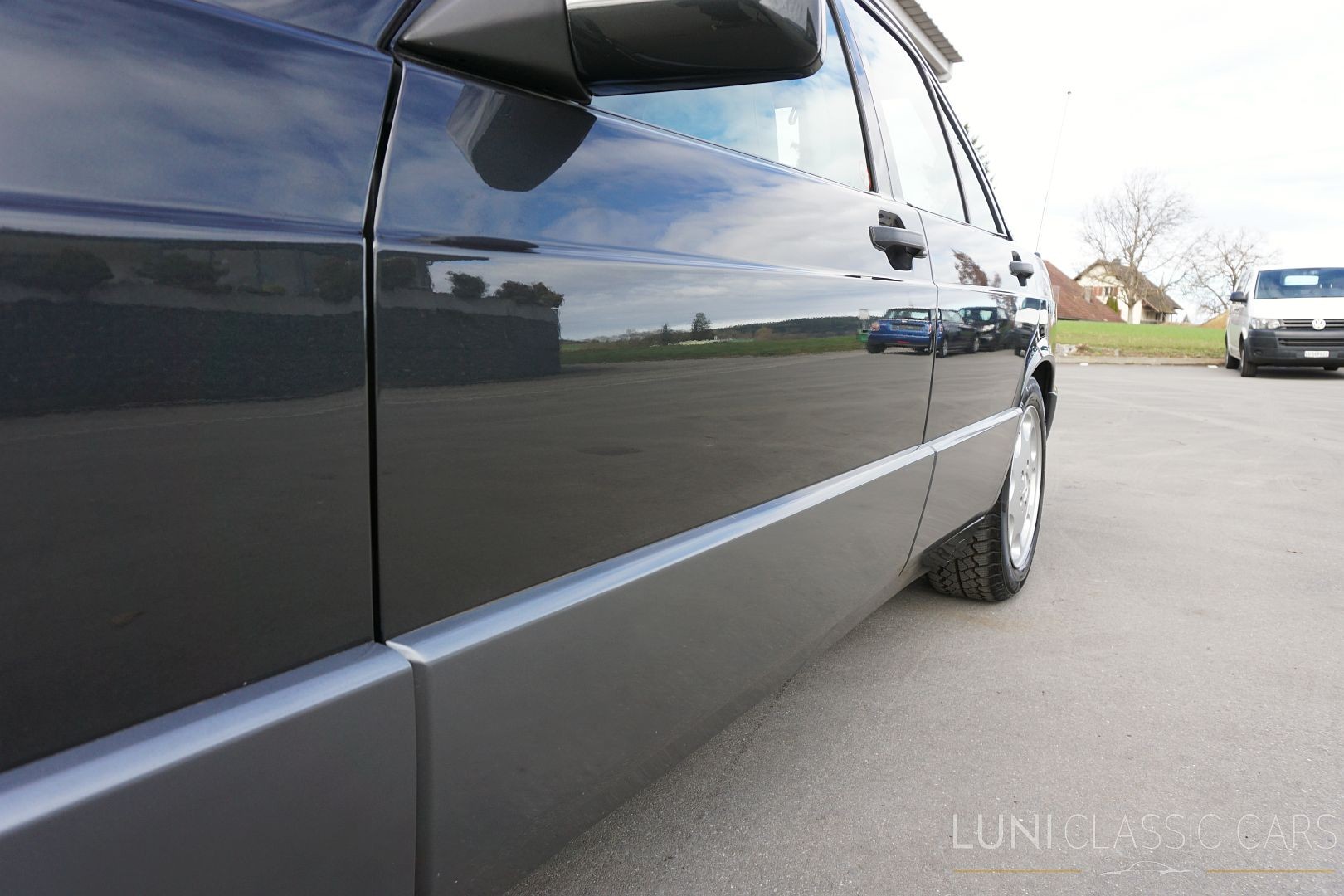MERCEDES-BENZ 190 E 2.3-image-5