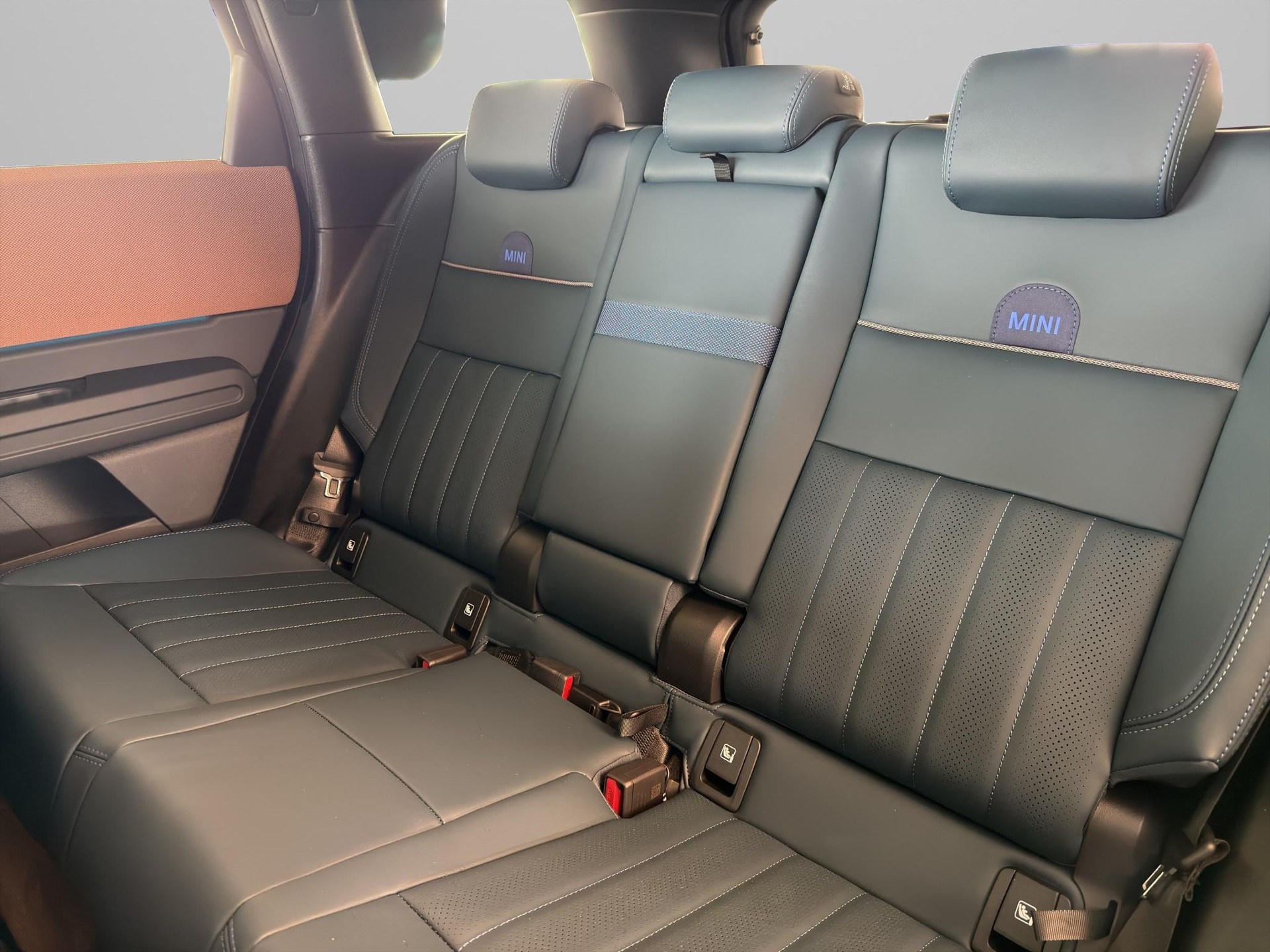 MINI Countryman E Favoured Trim-image-11