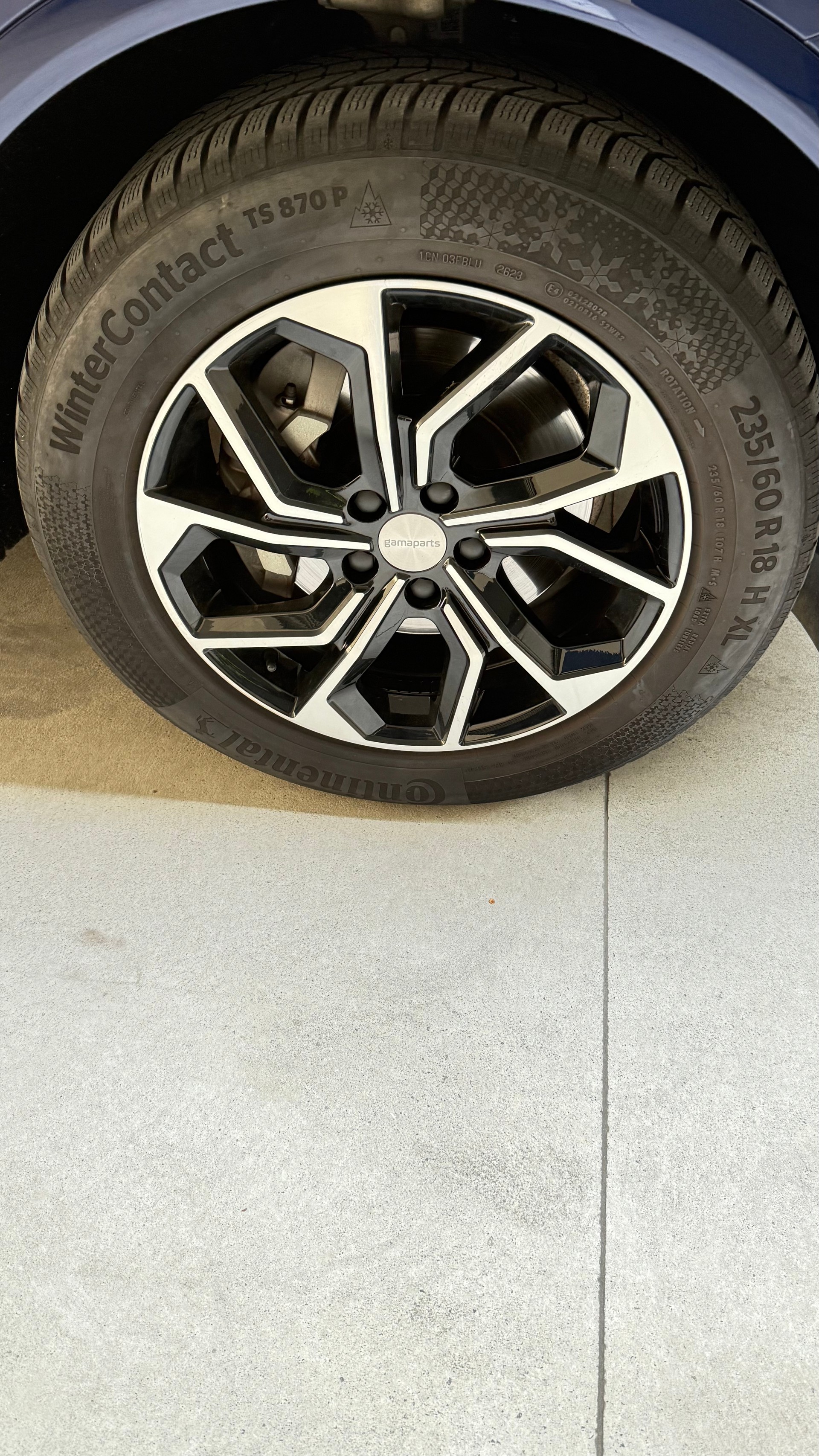 AUDI Q5 Sportback 40 TDI S line quattro S-tronic-image-2