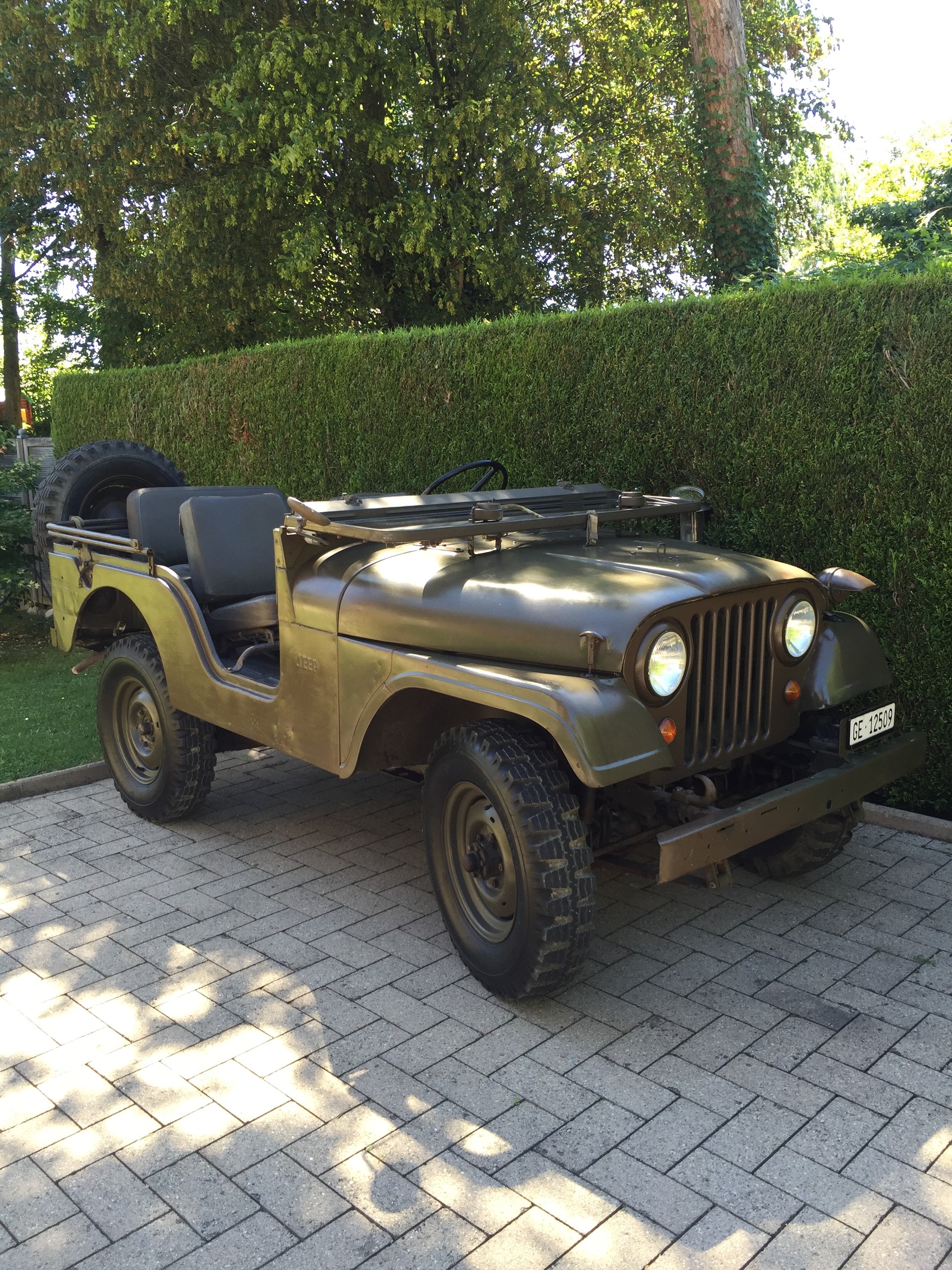 JEEP CJ-image-0