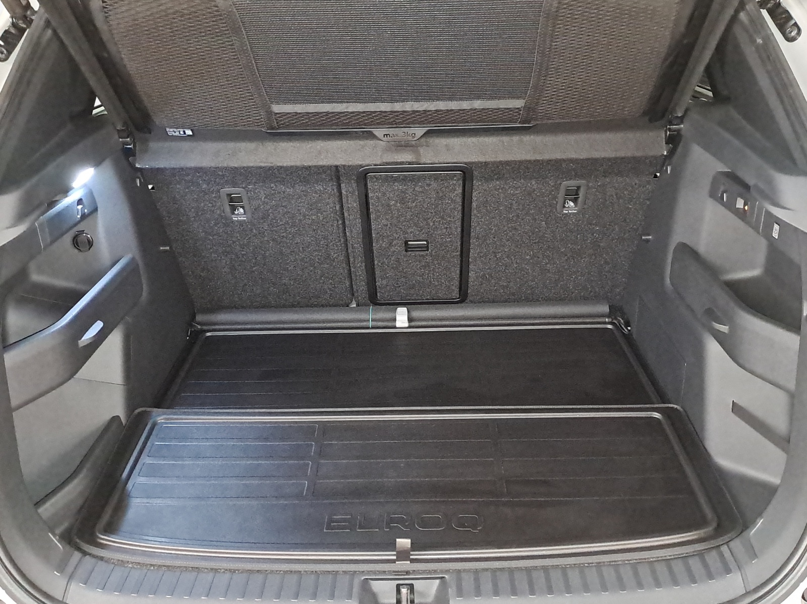SKODA Elroq RS 4x4-image-12