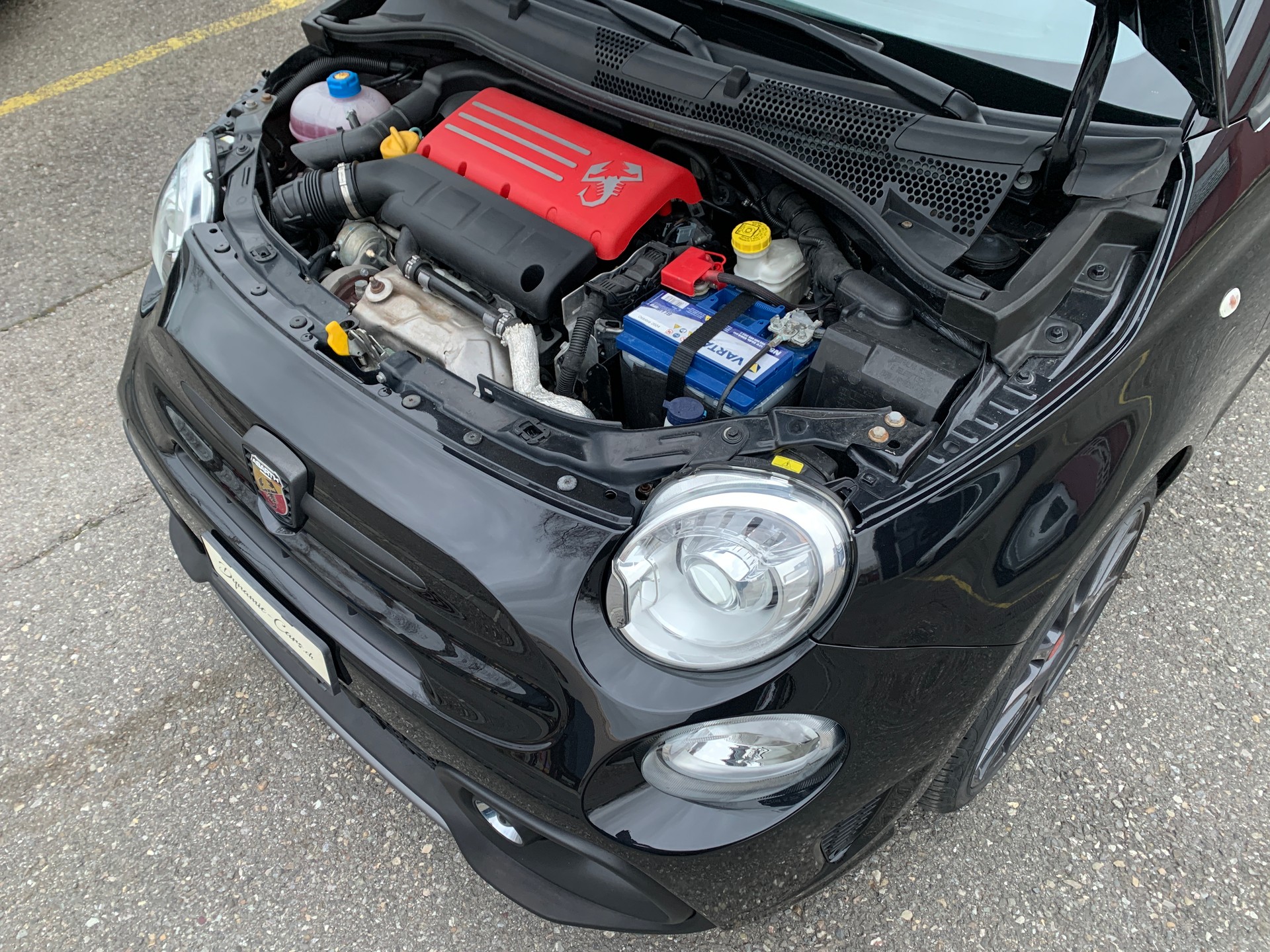 FIAT 595 1.4 16V Turbo Abarth Competizione l Sabelt l Carbone l Toît ouvrant l Freins sport Brembo l Audio Beats-image-12