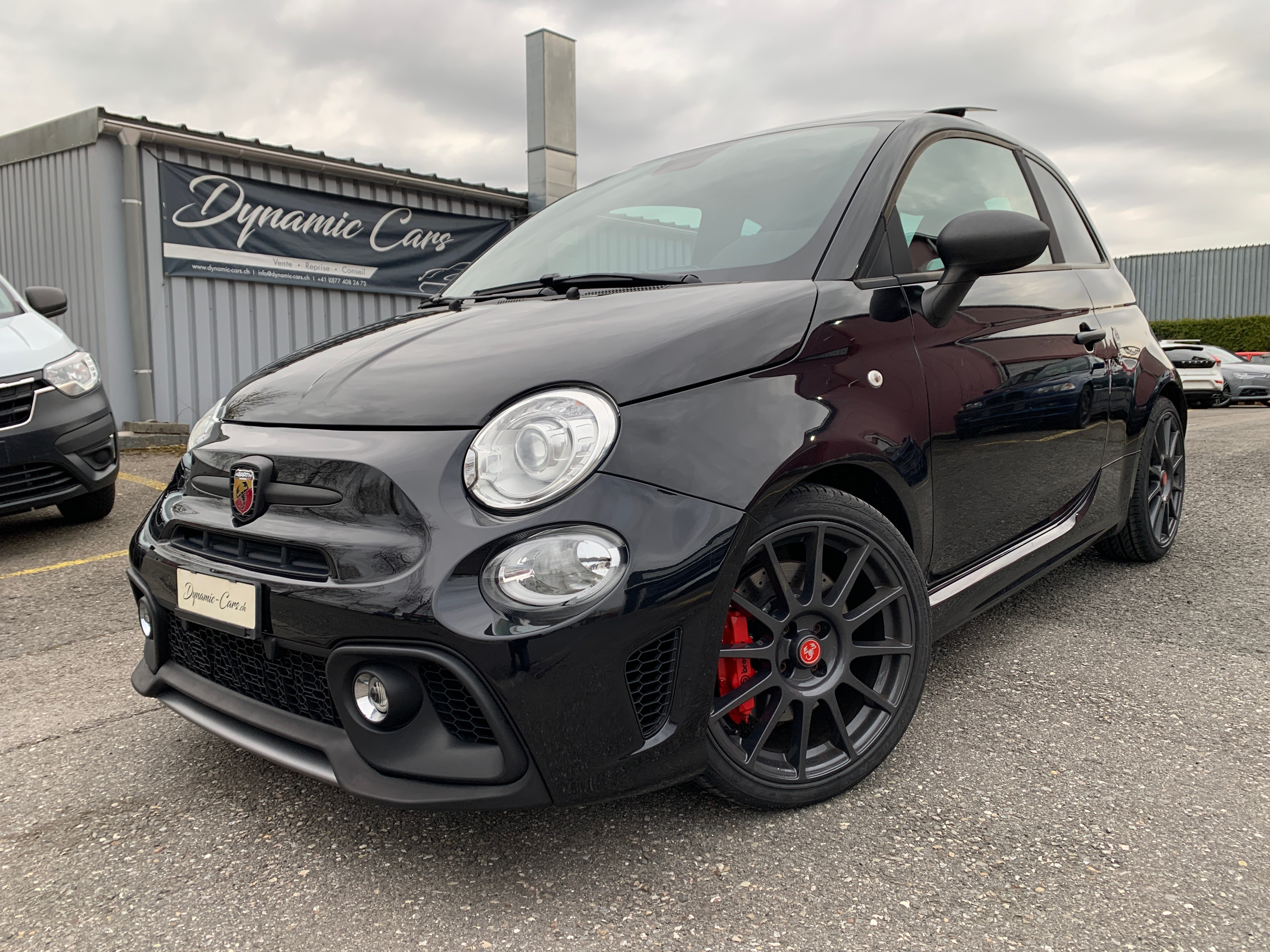 Car photo