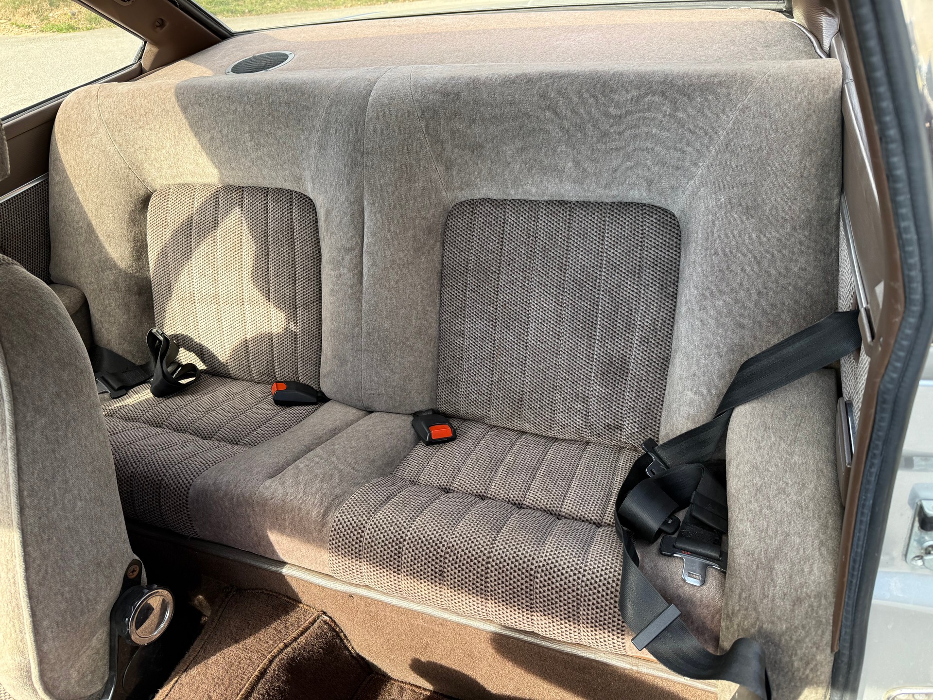 PEUGEOT 504-image-6