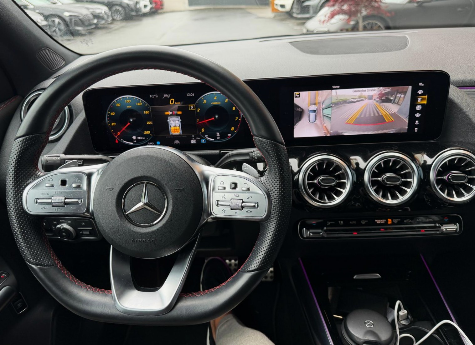 MERCEDES-BENZ GLA 200 AMG Line 4matic-image-6