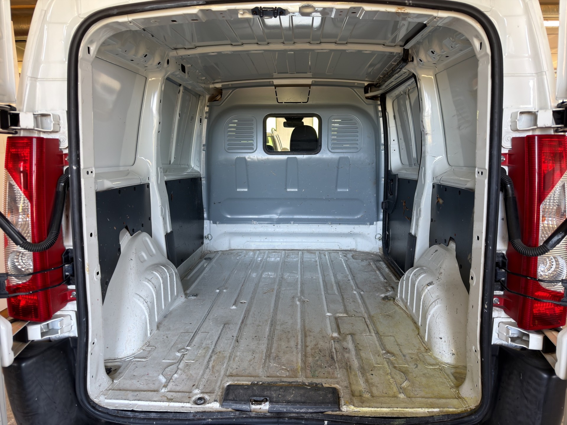 CITROEN Jumpy 1.6 HDi 12 L1H1-image-5