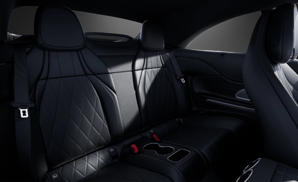 MERCEDES-BENZ CLE AMG 53 Cabrio 4Matic+ 9G-Tronic-image-8