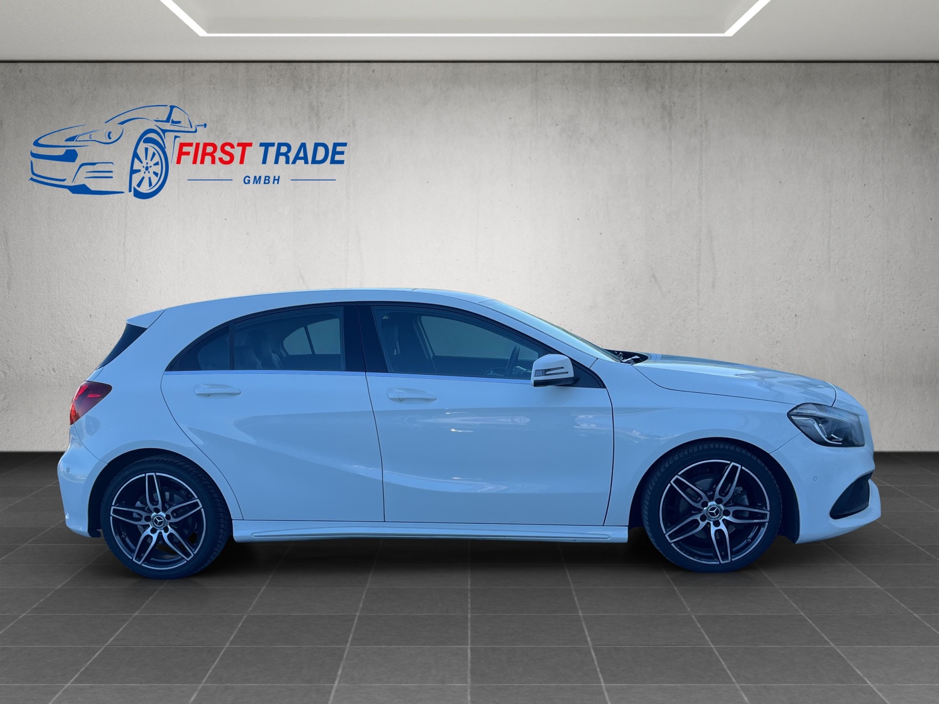 MERCEDES-BENZ A 200 Night Star 7G-DCT-image-3