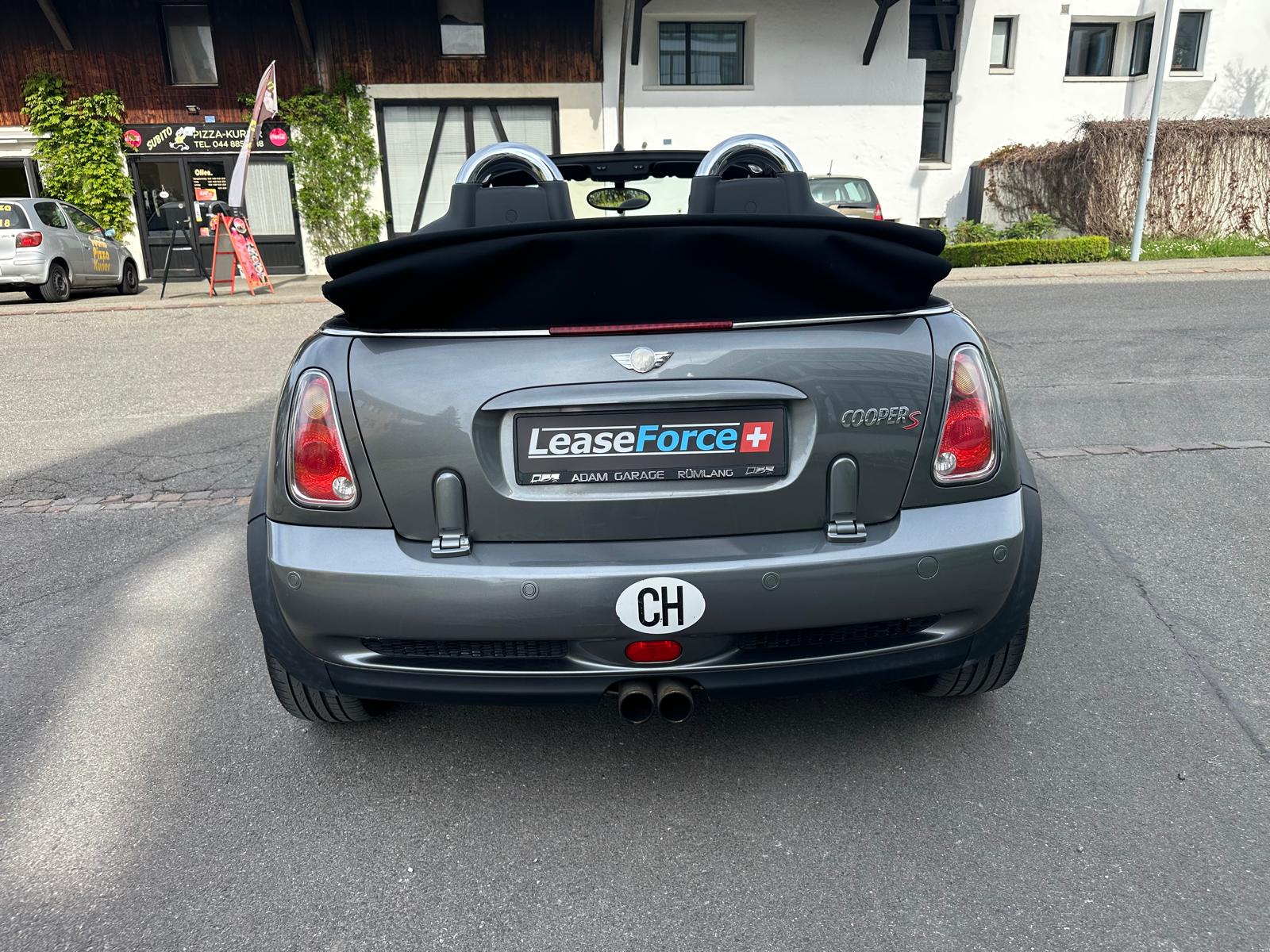 MINI Cooper S Cabriolet-image-12