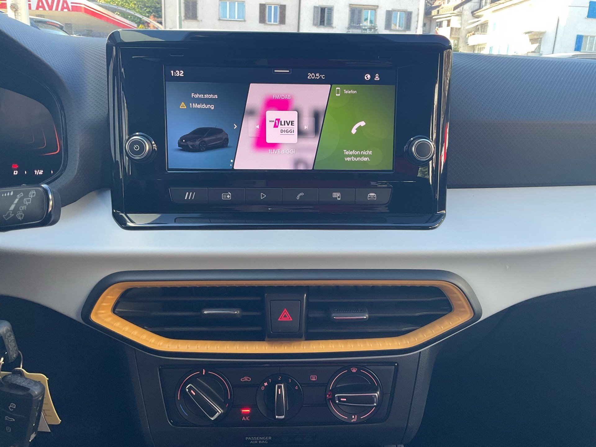 SEAT Ibiza 1.0 TSI DSG STYLE-image-19