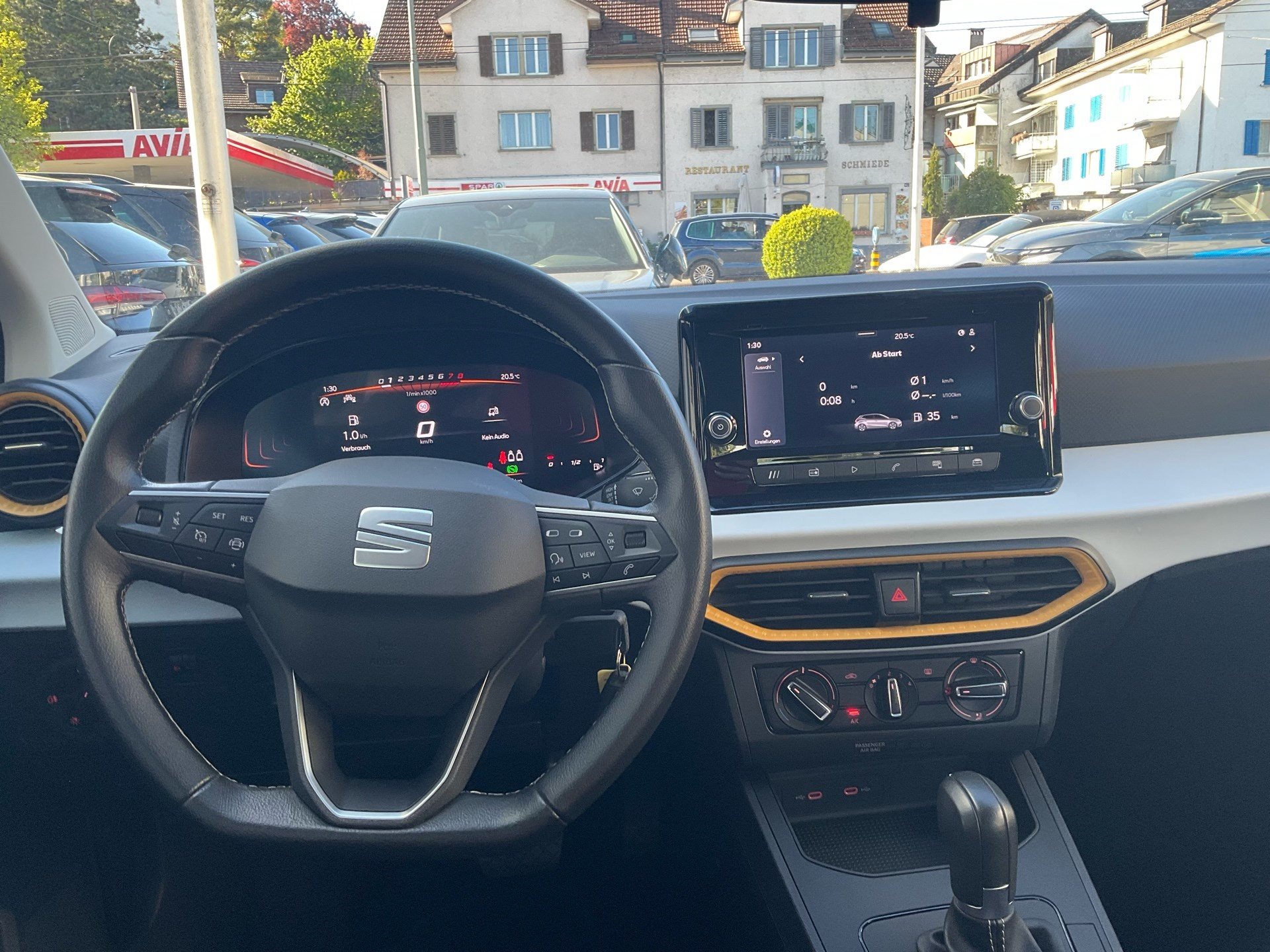 SEAT Ibiza 1.0 TSI DSG STYLE-image-9