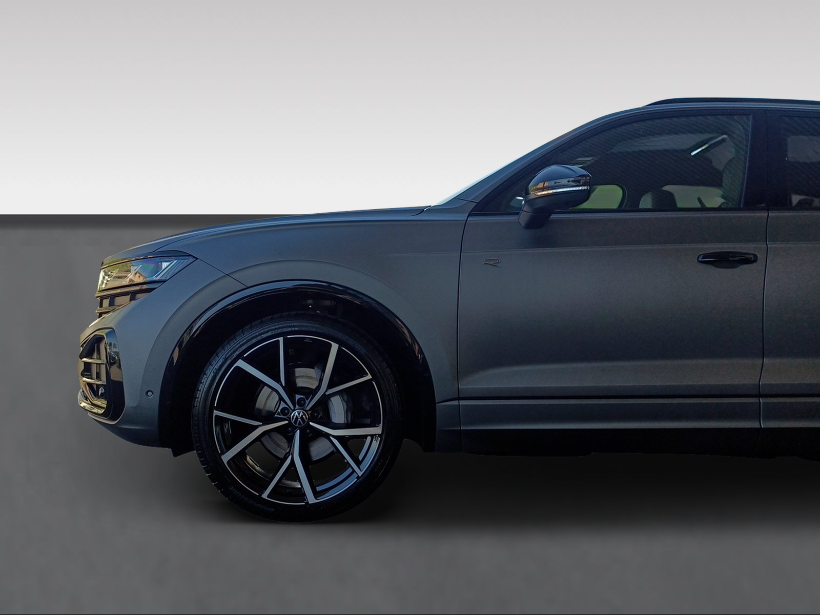VW Touareg R-Line FINAL EDITION 3.0TDI 286PS Allrad-image-2