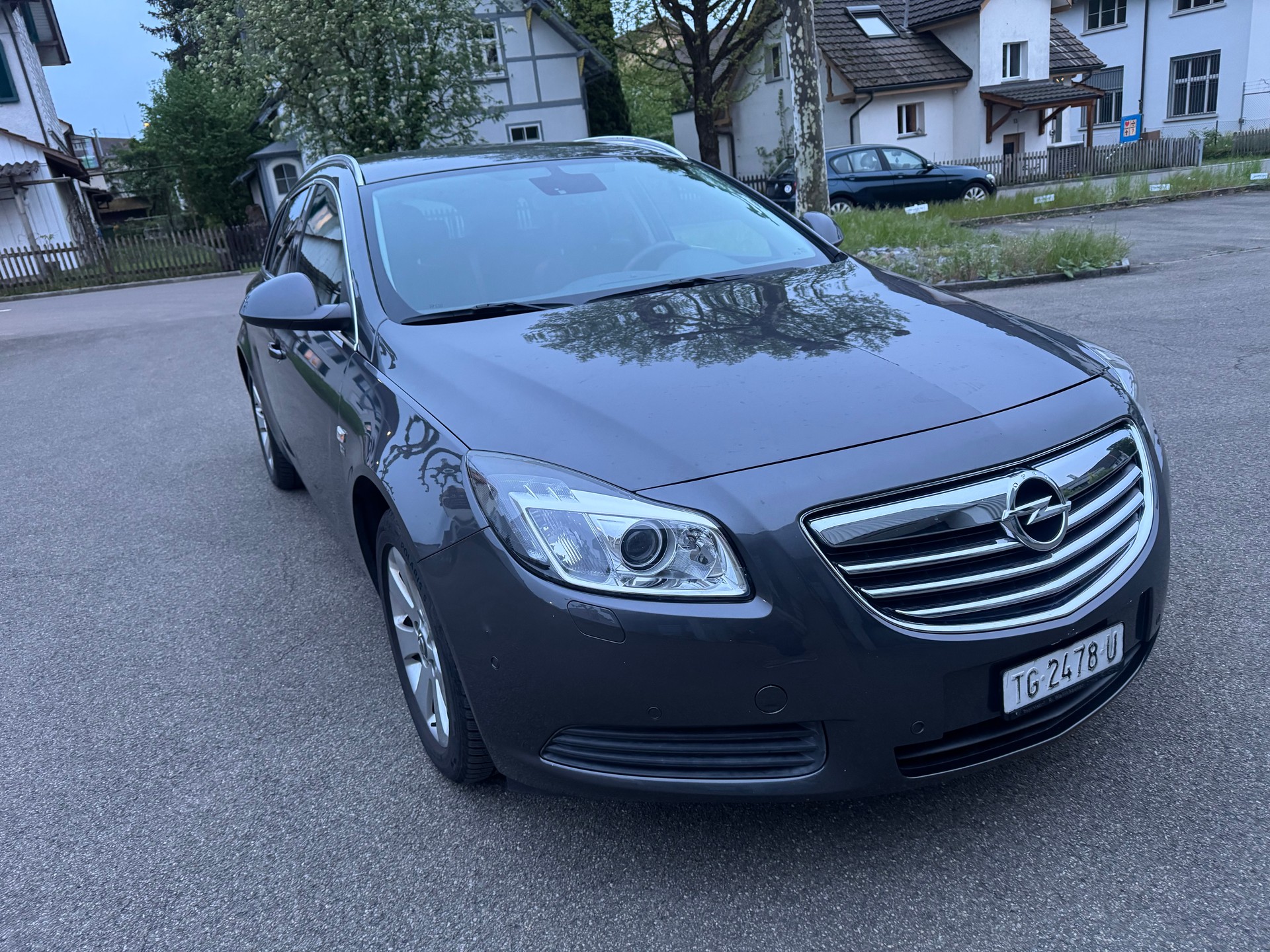 OPEL Insignia Sports Tourer 1.6 Turbo Sport Edition-image-2