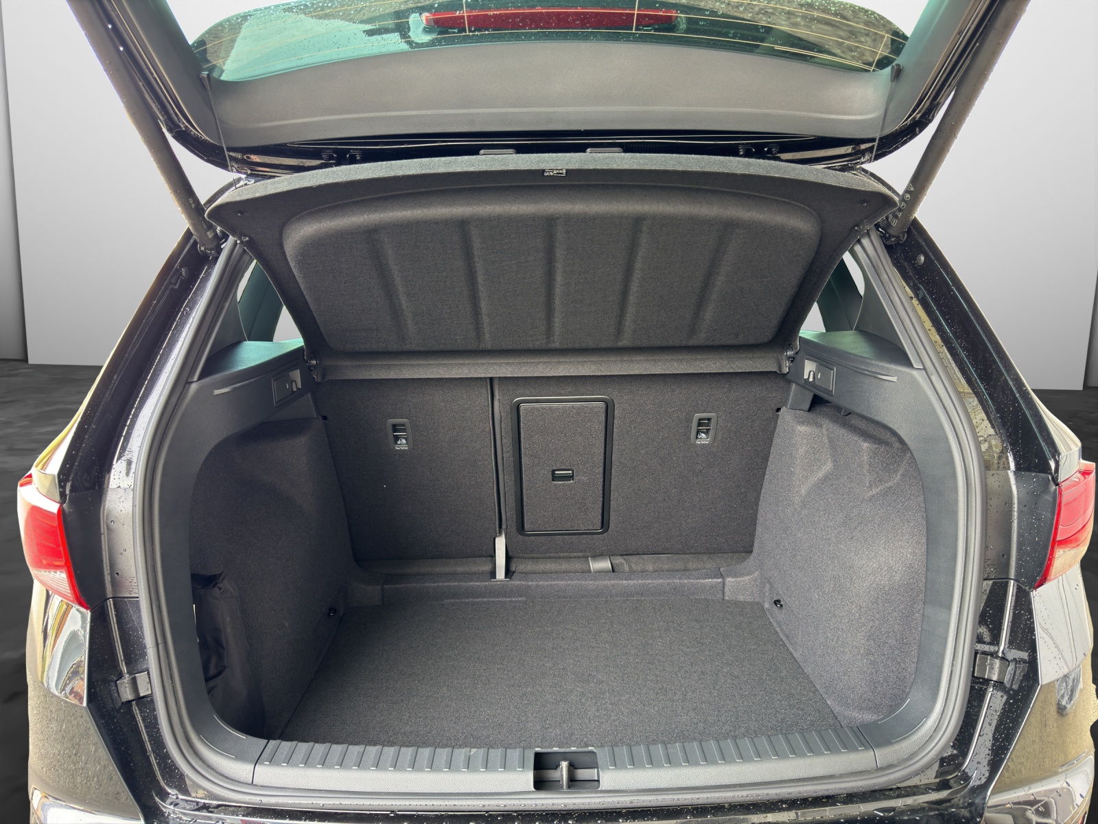 CUPRA Ateca 2.0 TSI Inicio 4Drive DSG-image-14