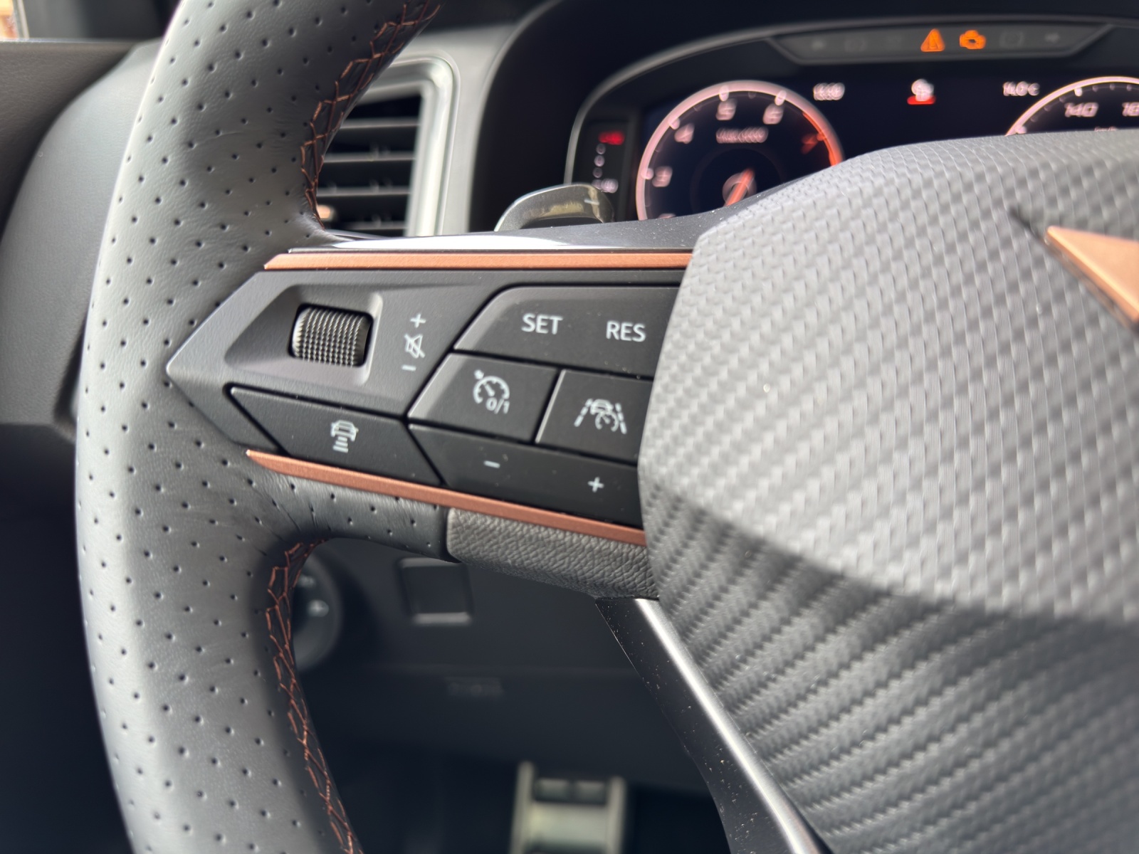 CUPRA Ateca 2.0 TSI Inicio 4Drive DSG-image-8