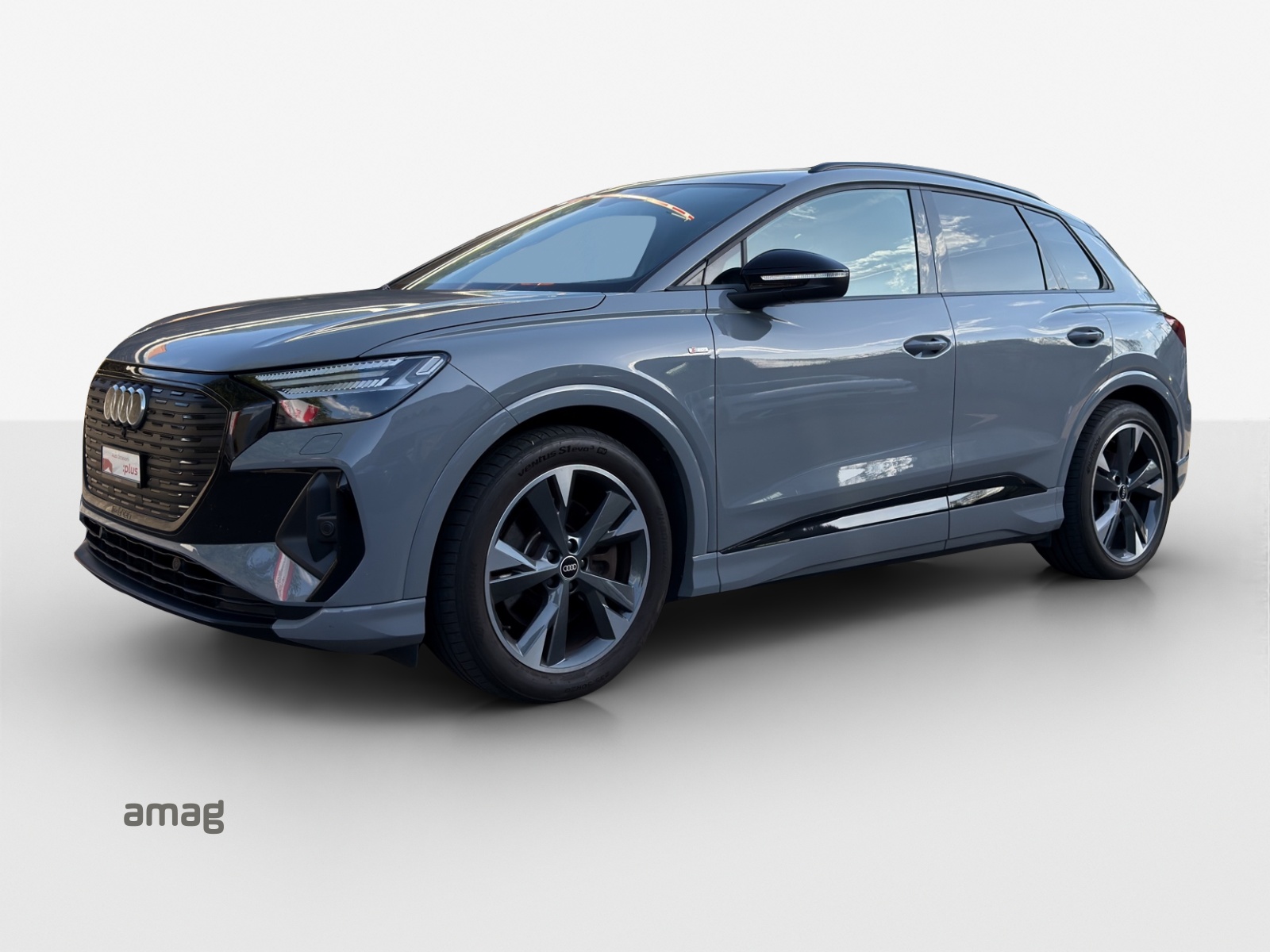 AUDI Q4 e-tron 50 quattro-image-0