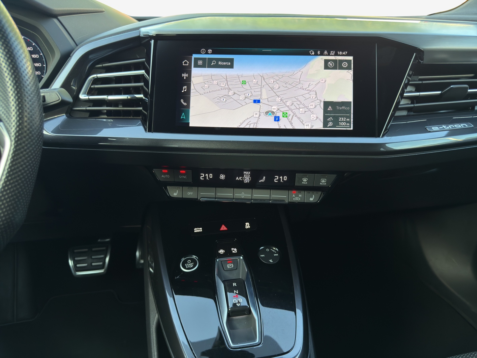 AUDI Q4 e-tron 50 quattro-image-11