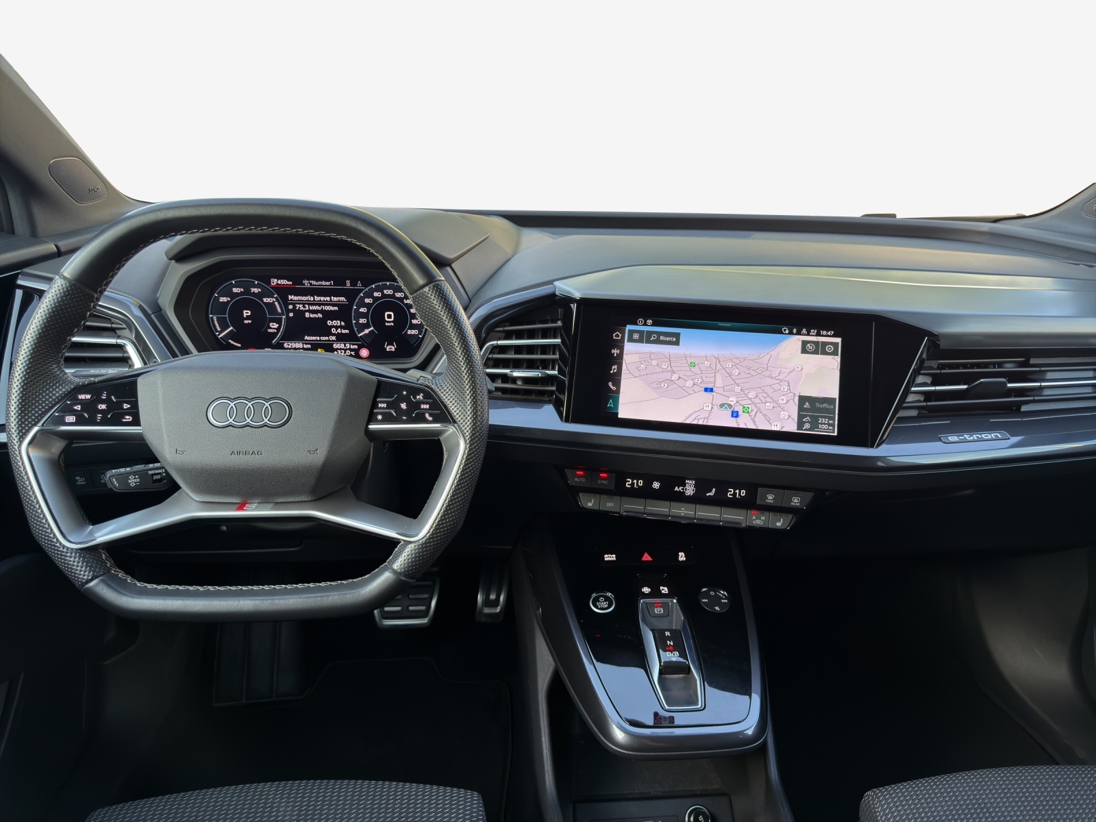 AUDI Q4 e-tron 50 quattro-image-9