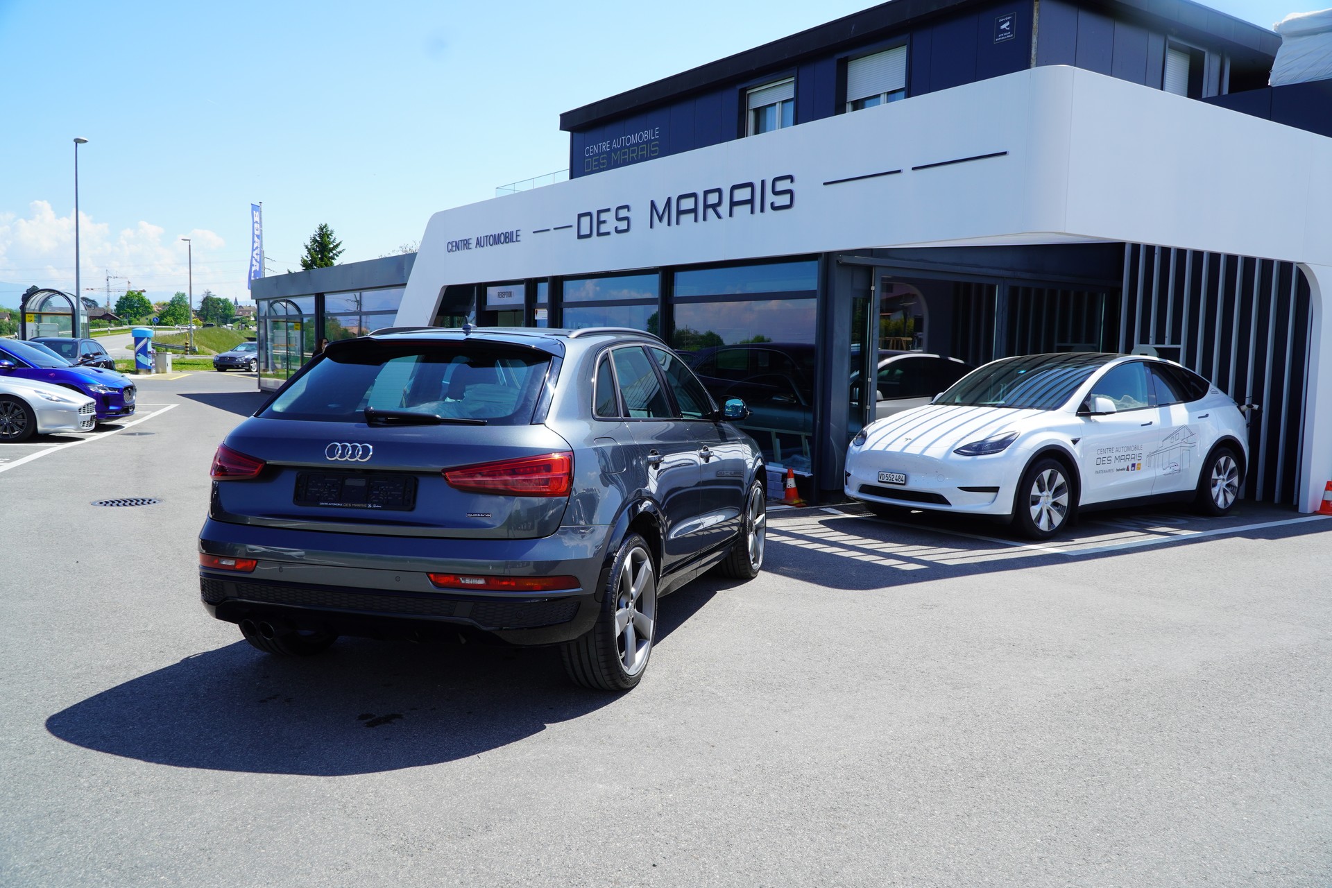 AUDI Q3 2.0 TFSI sport quattro S-tronic-image-6