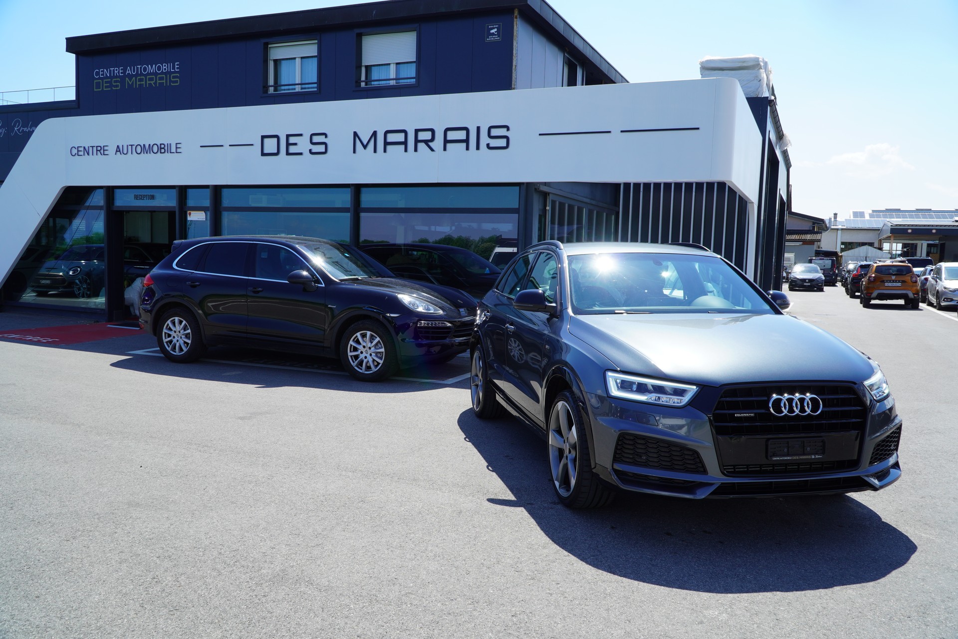 AUDI Q3 2.0 TFSI sport quattro S-tronic-image-1
