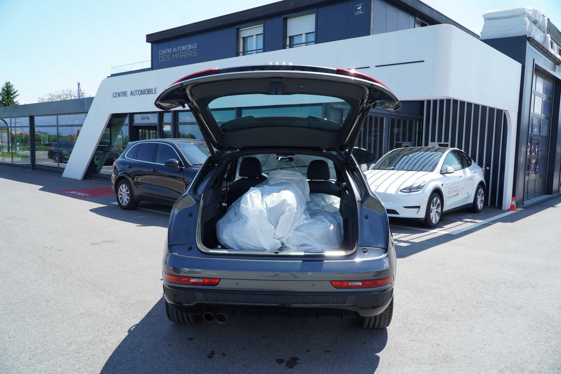 AUDI Q3 2.0 TFSI sport quattro S-tronic-image-25