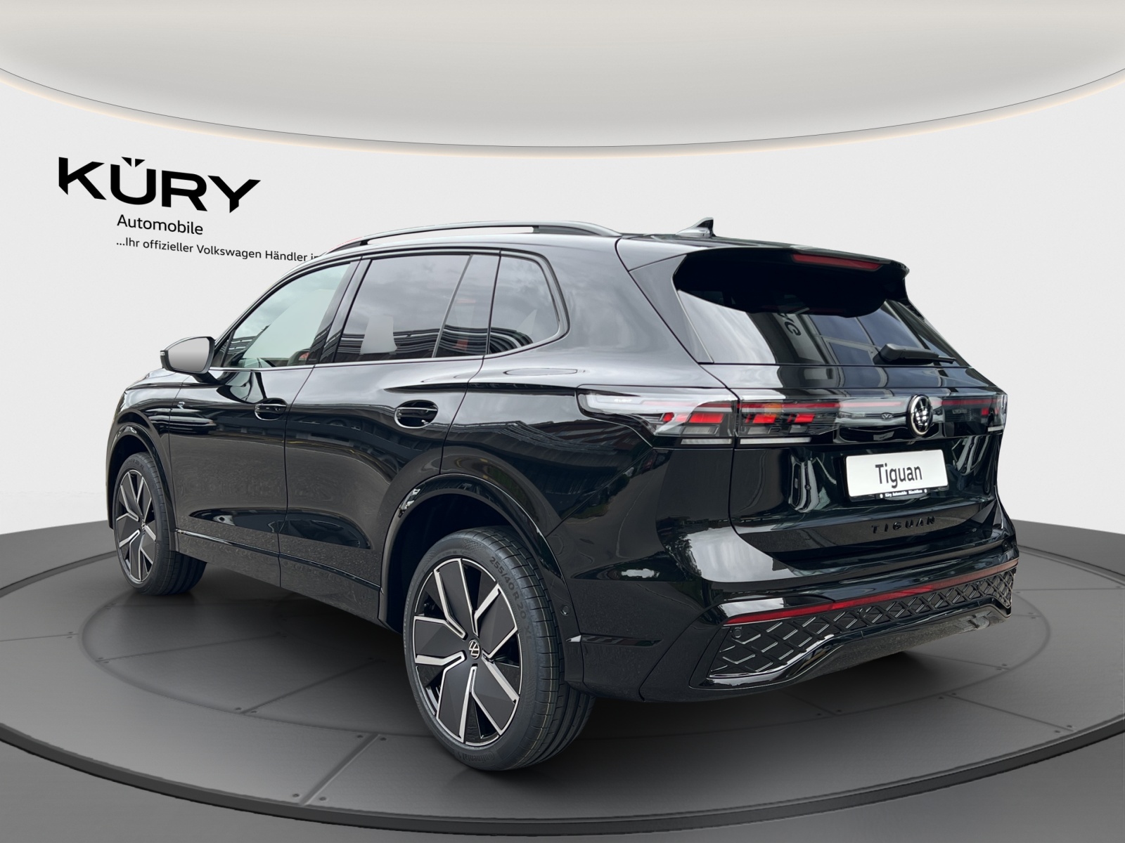 VW Tiguan 2.0 TSI DSG R-Line 4Motion-image-6