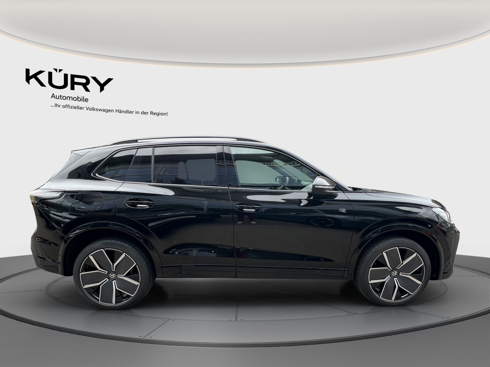 VW Tiguan 2.0 TSI DSG R-Line 4Motion-showroom-element-3
