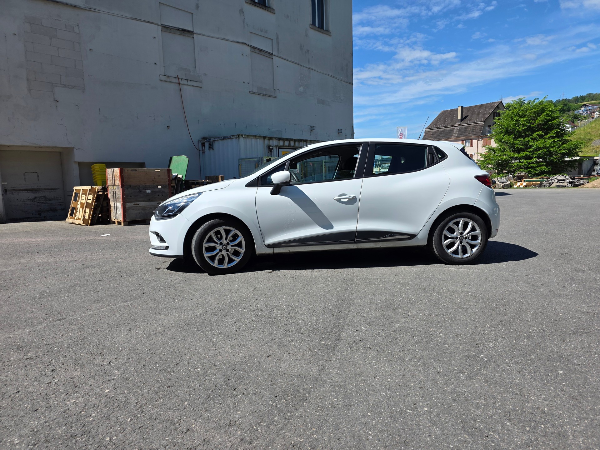 RENAULT Clio 1.5 dCi Intens EDC-image-9