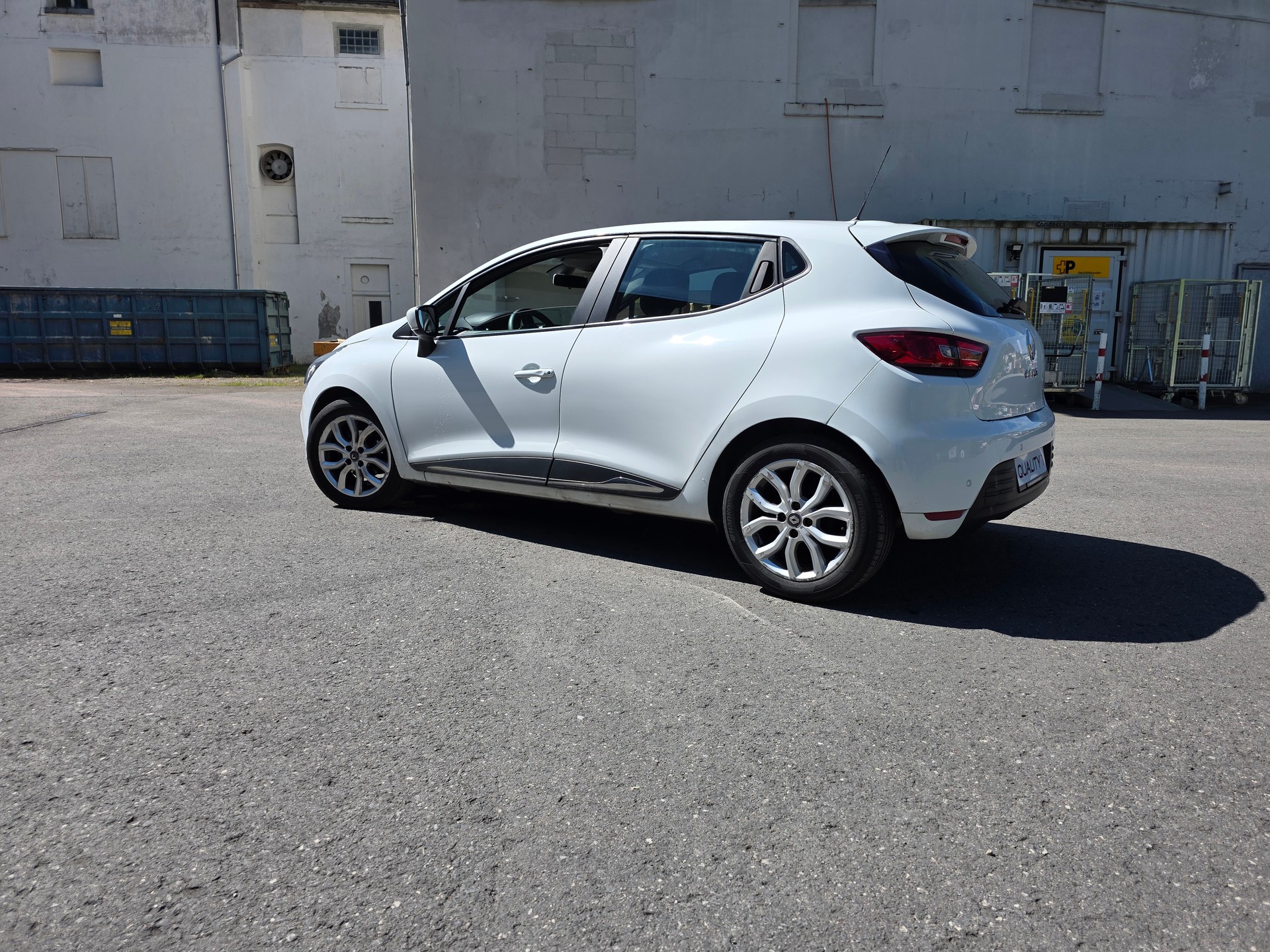RENAULT Clio 1.5 dCi Intens EDC-image-10