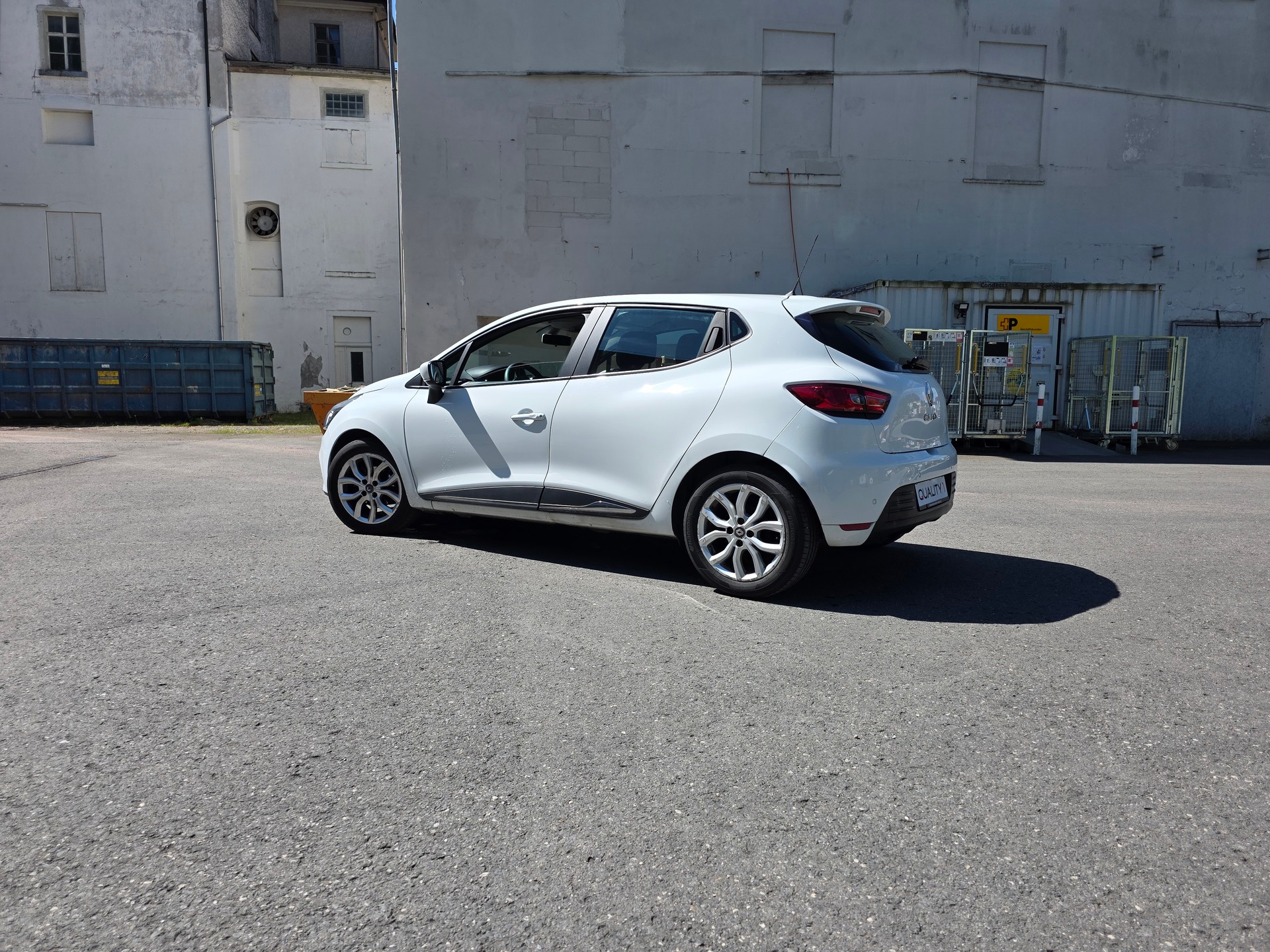 RENAULT Clio 1.5 dCi Intens EDC-image-13