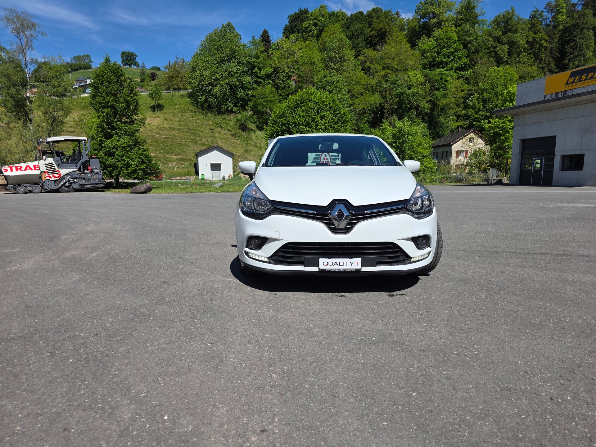 RENAULT Clio 1.5 dCi Intens EDC-showroom-element-1
