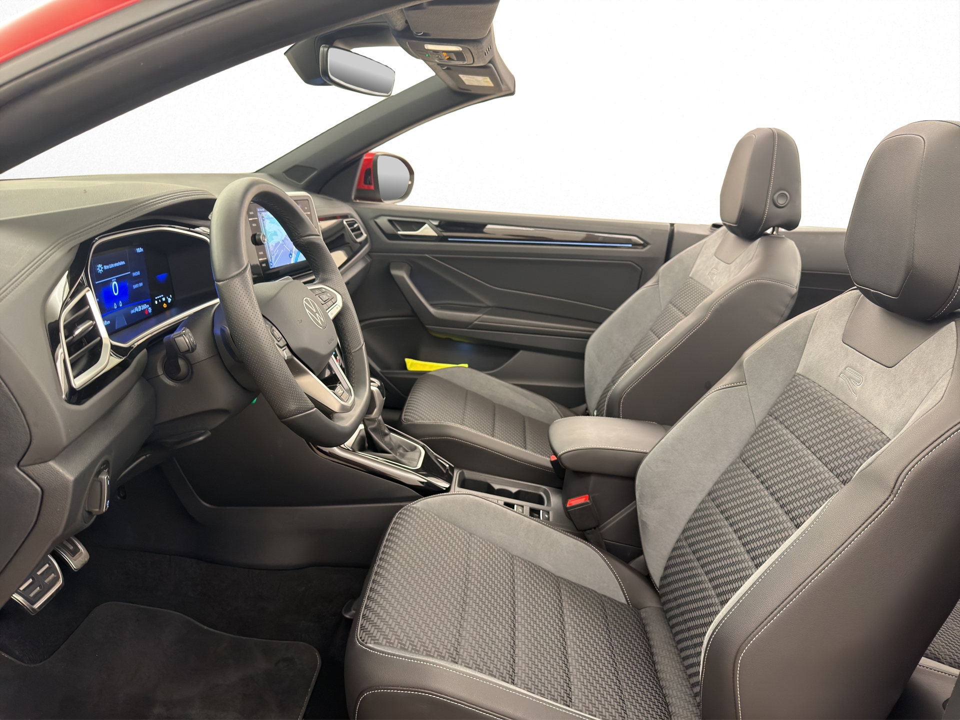 VW T-Roc Cabriolet 1.5 TSI R-Line-image-6