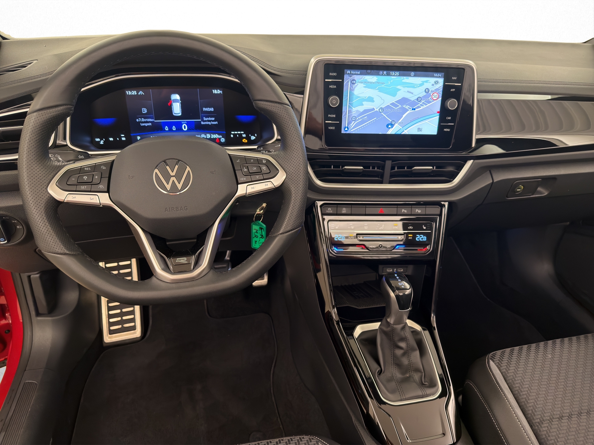 VW T-Roc Cabriolet 1.5 TSI R-Line-image-9