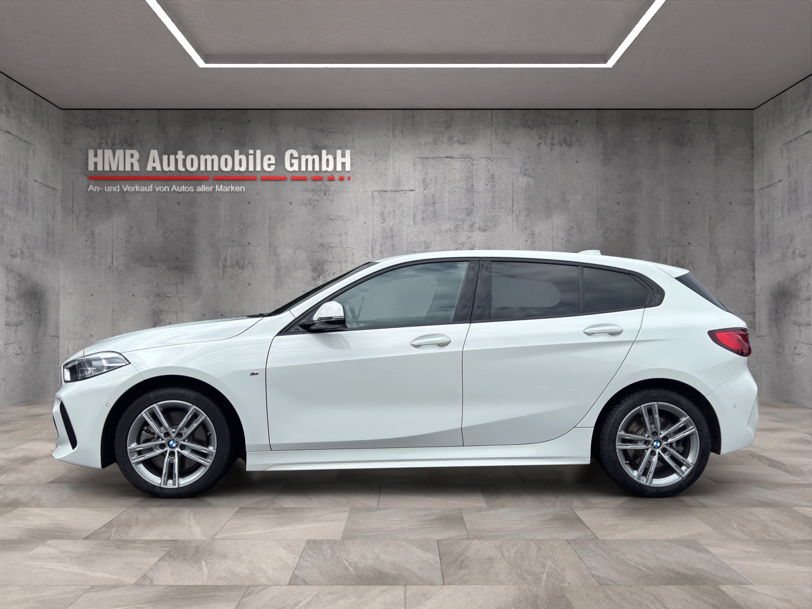 BMW 120i Pure M Sport Steptronic-image-6