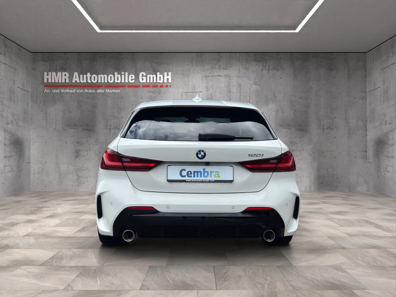 BMW 120i Pure M Sport Steptronic-image-5