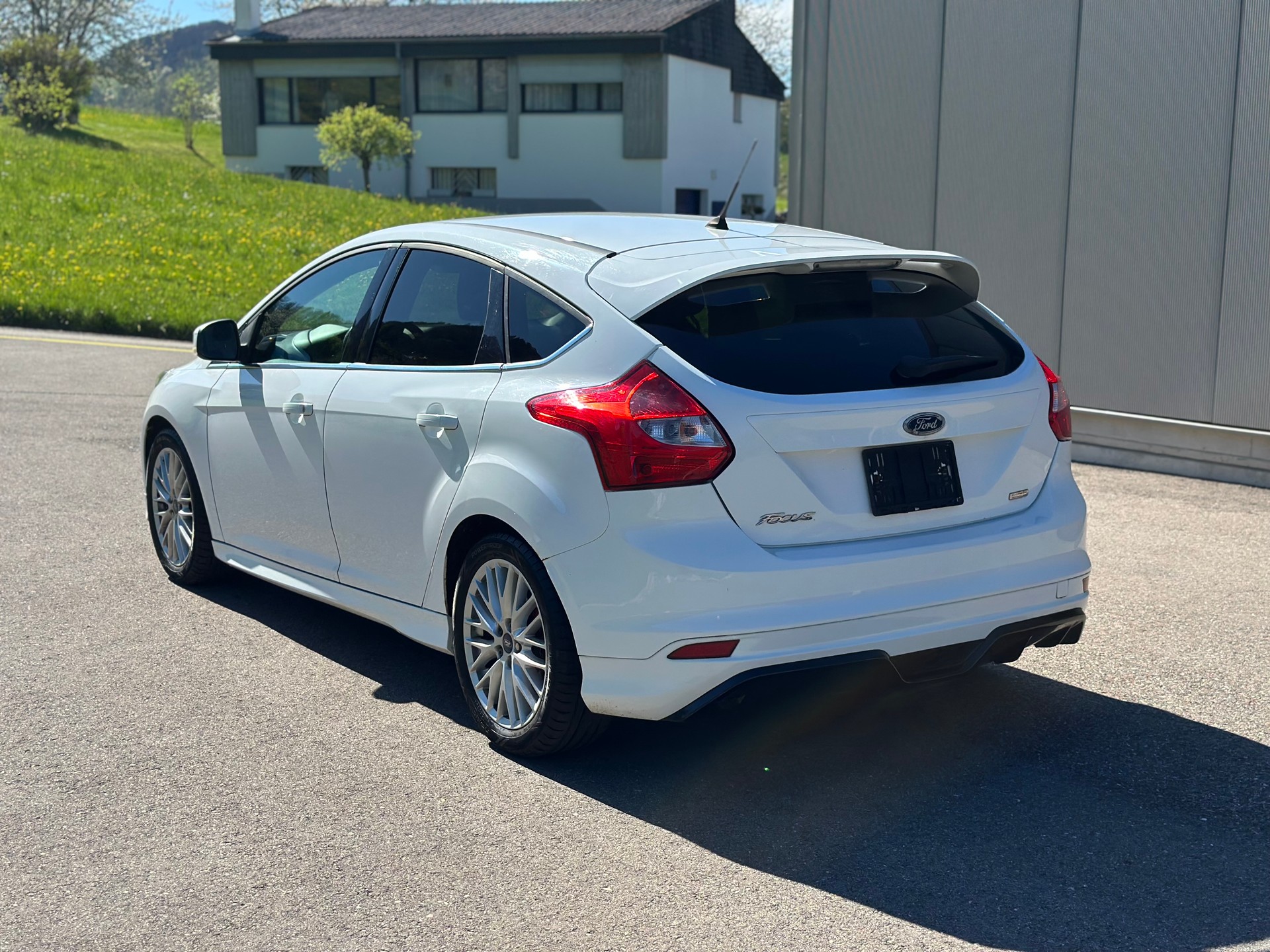 FORD Focus 1.0 SCTi Trend-image-4