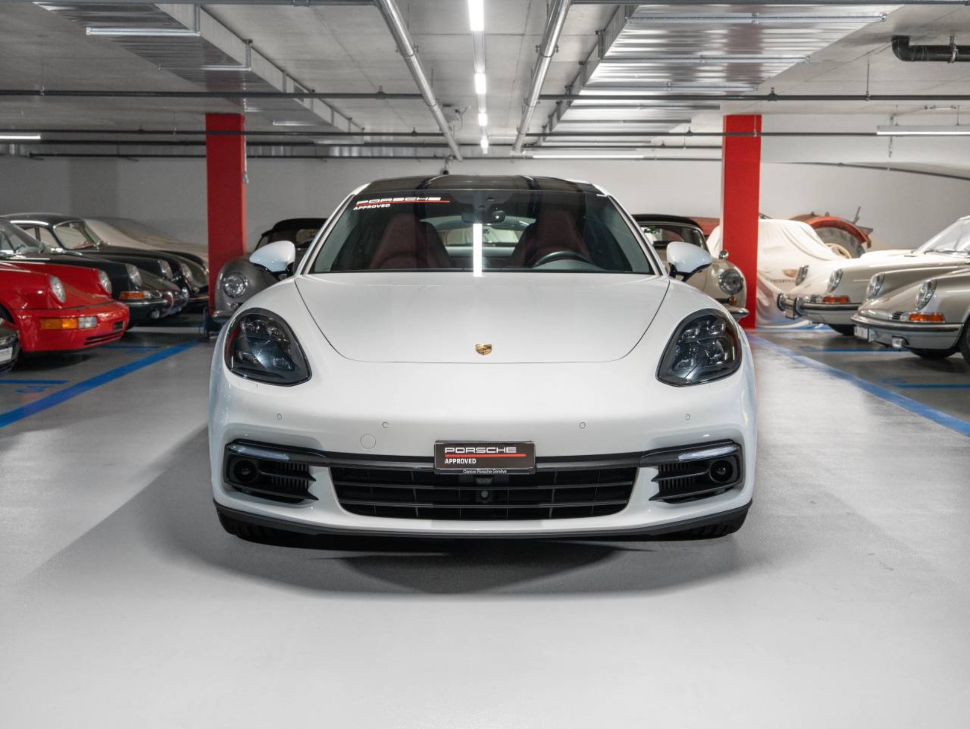 PORSCHE Panamera 4 E-Hybrid-image-1