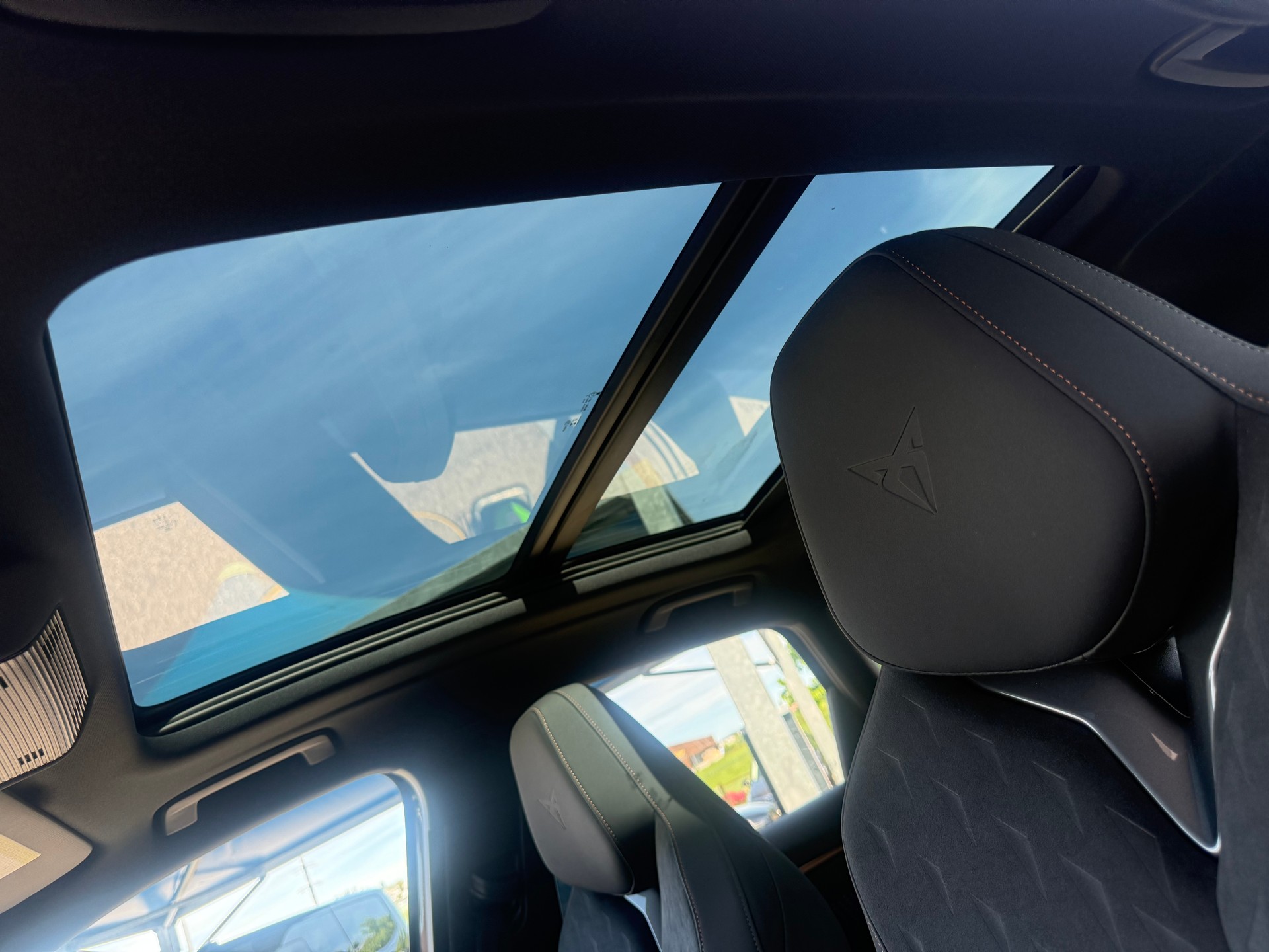 CUPRA Terramar 2.0 TSI VZ 4Drive DSG-image-8