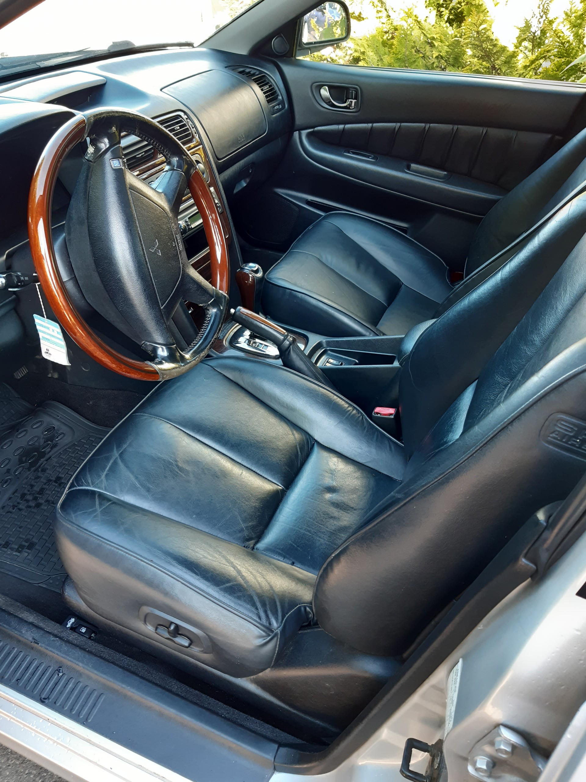 MITSUBISHI Galant 2.5 V6 24V Edition-image-7