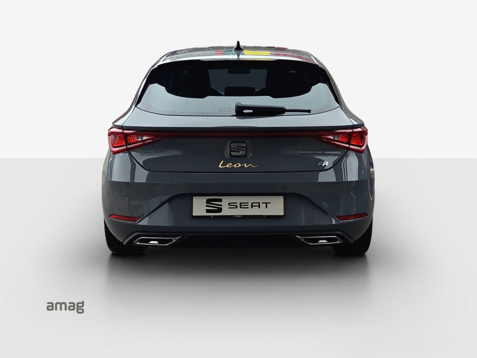 SEAT Leon 1.5 eTSI mHEV DSG FR-image-3